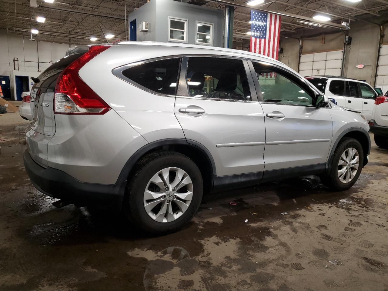 Photo 2 VIN: JHLRM4H75CC015295 - HONDA CR-V 