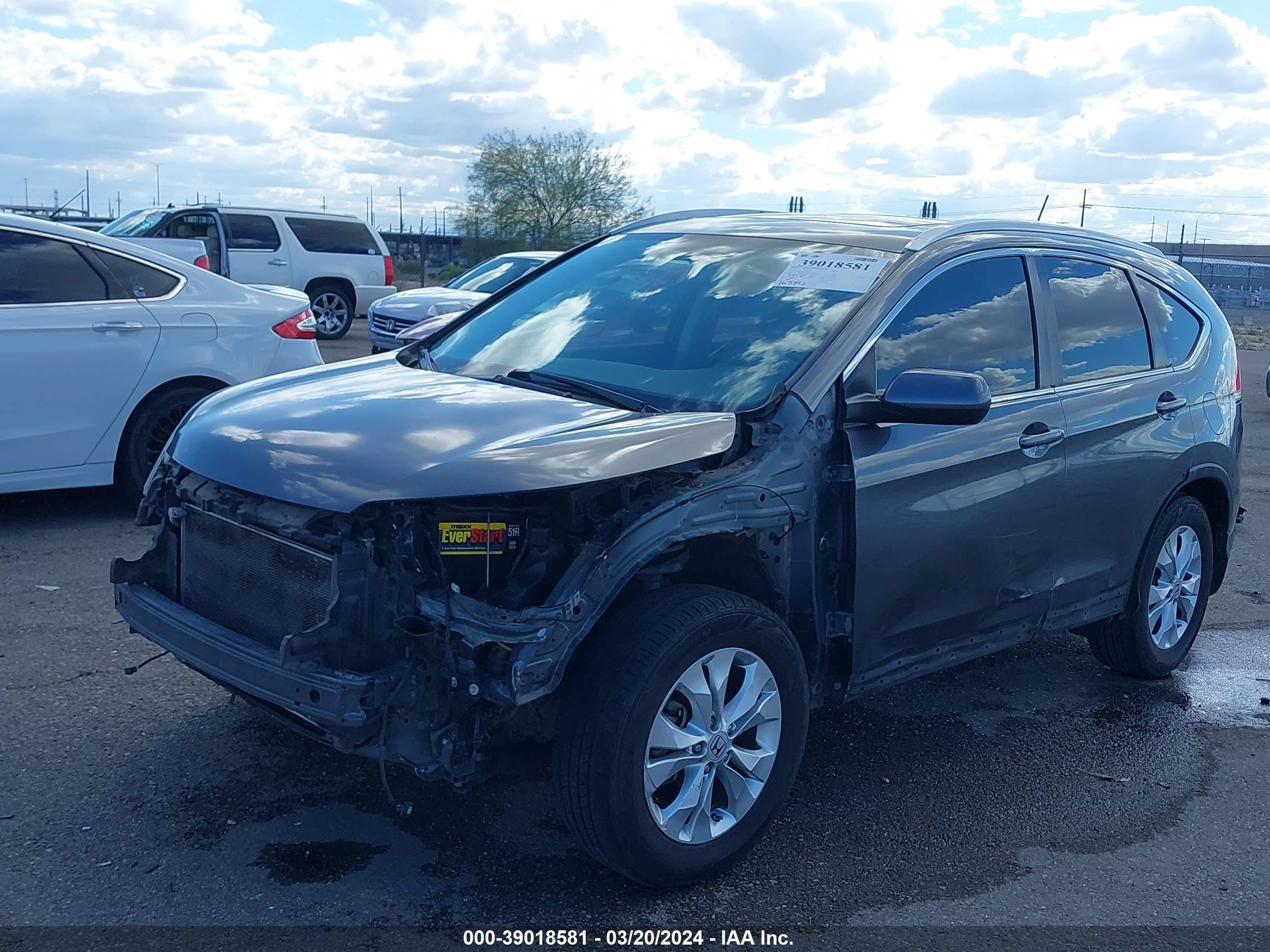 Photo 1 VIN: JHLRM4H77CC017310 - HONDA CR-V 