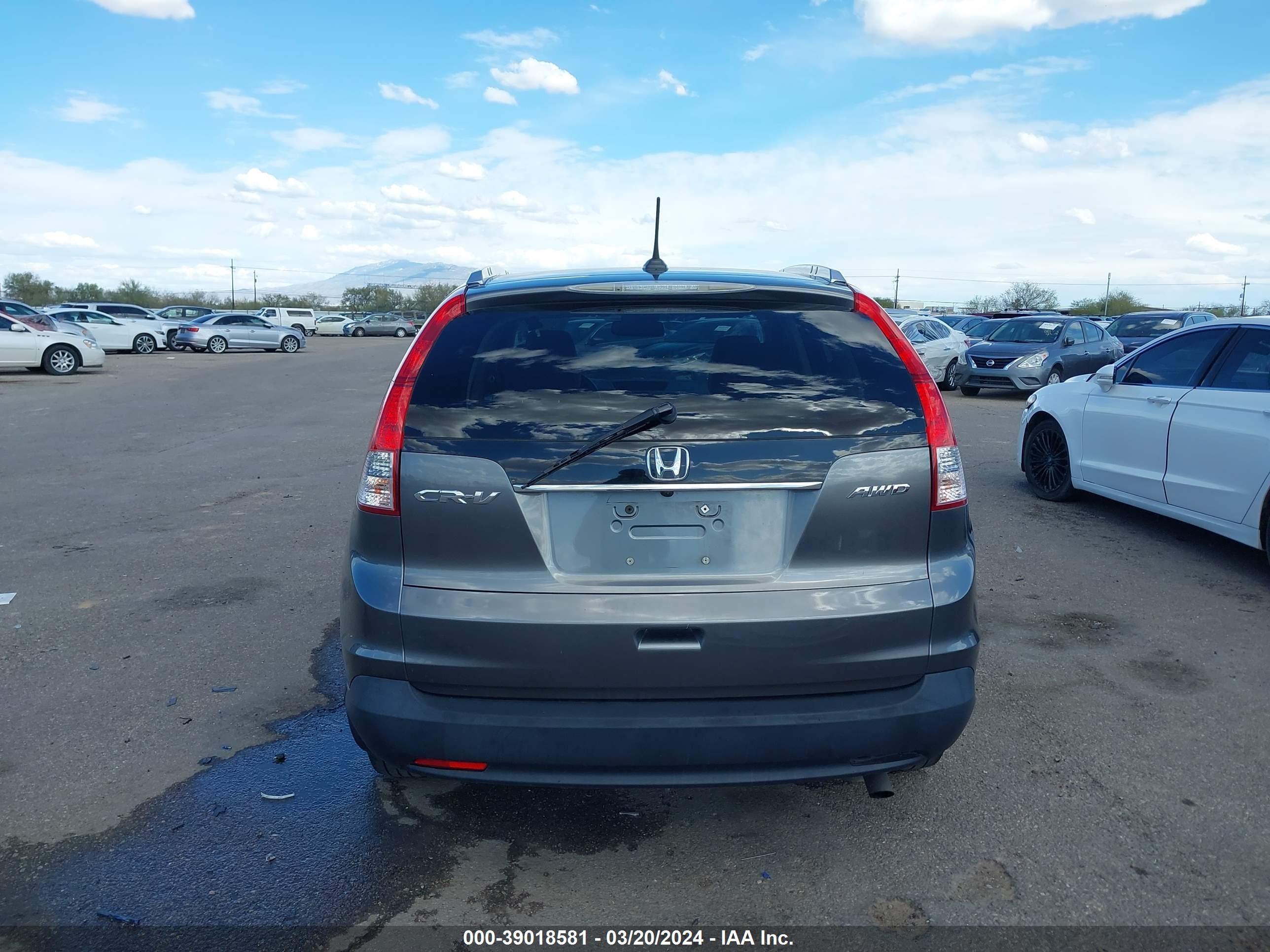 Photo 16 VIN: JHLRM4H77CC017310 - HONDA CR-V 