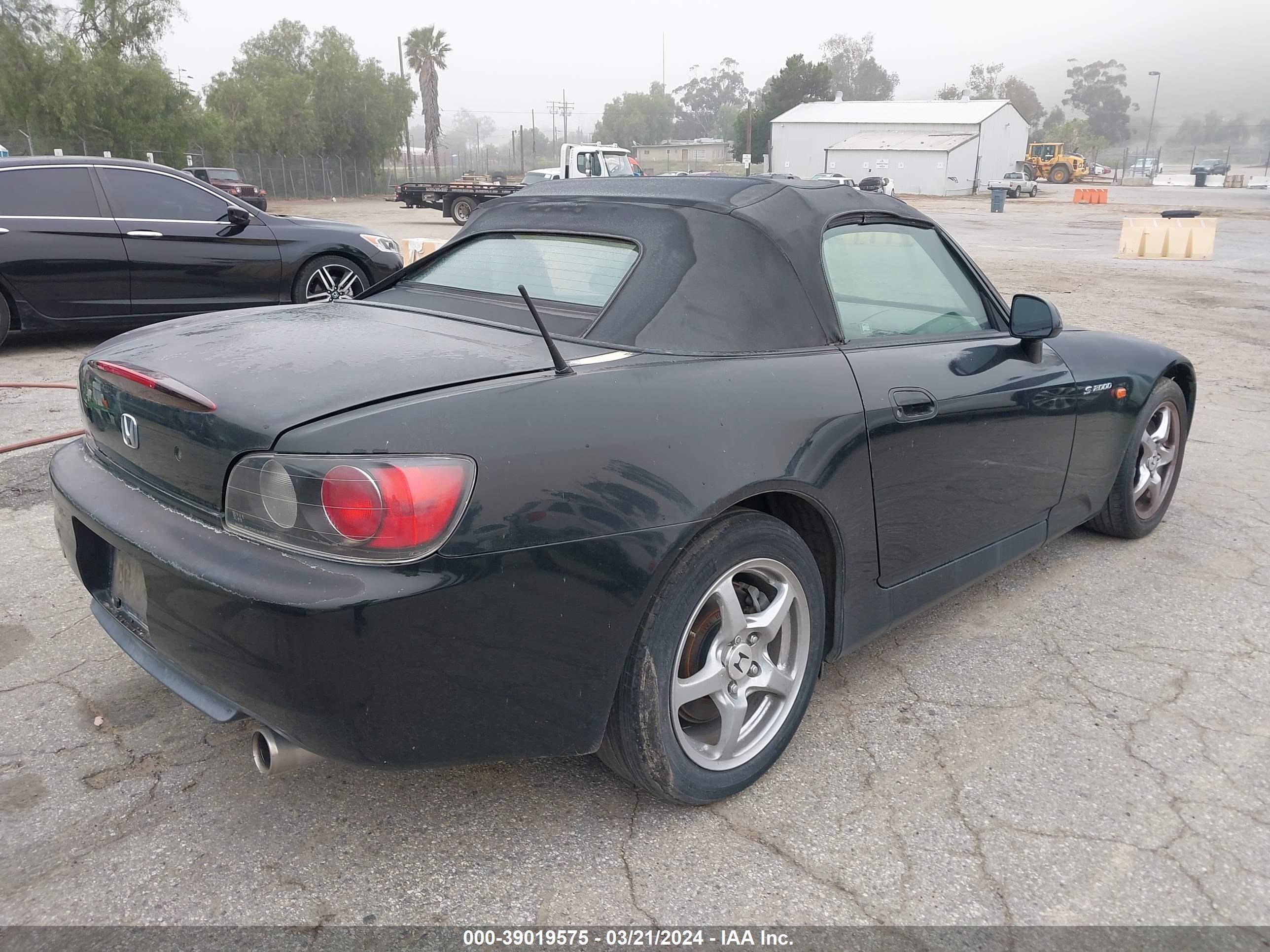 Photo 3 VIN: JHMAP11493T003133 - HONDA S2000 