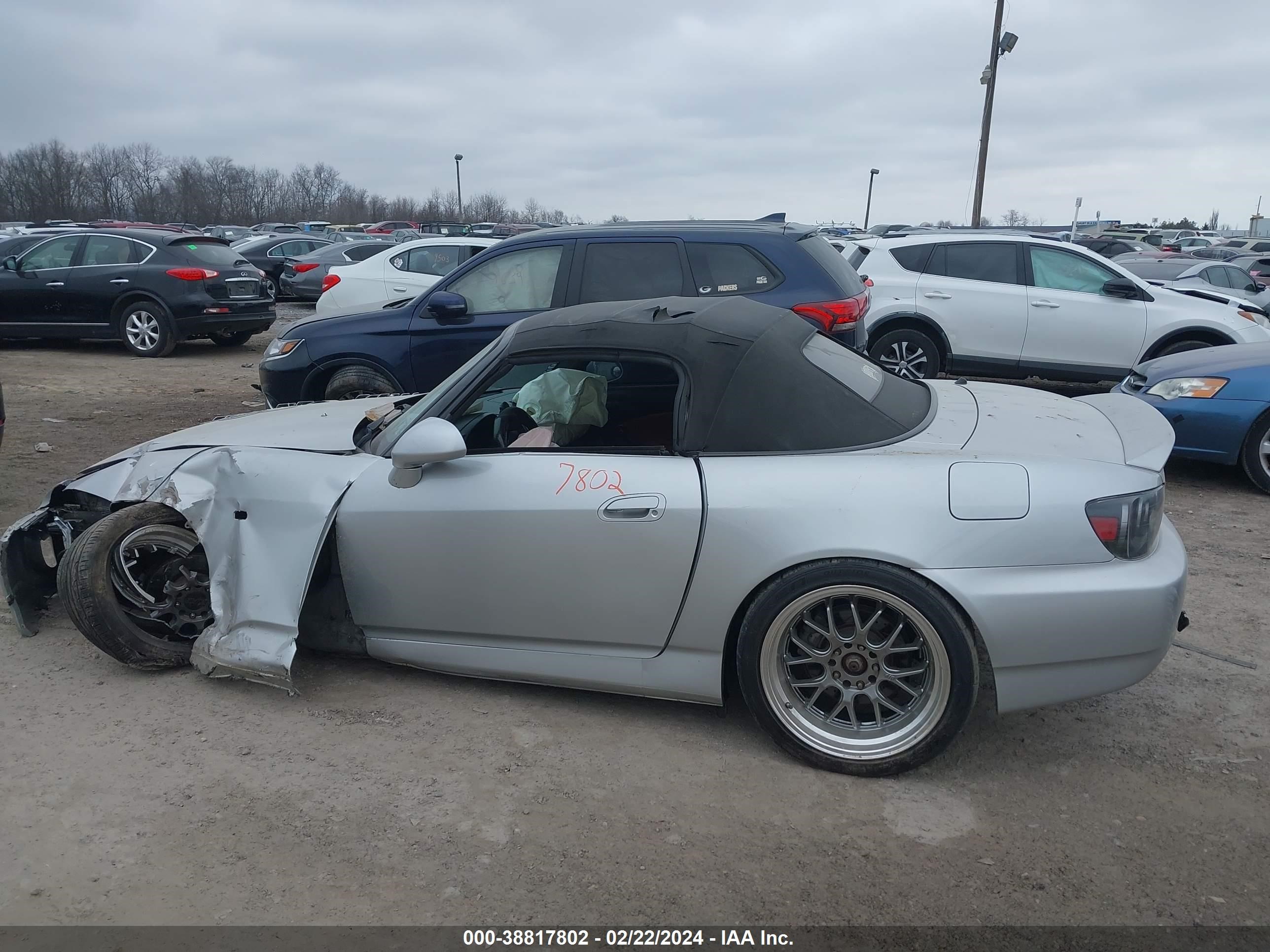 Photo 13 VIN: JHMAP21414T005076 - HONDA S2000 