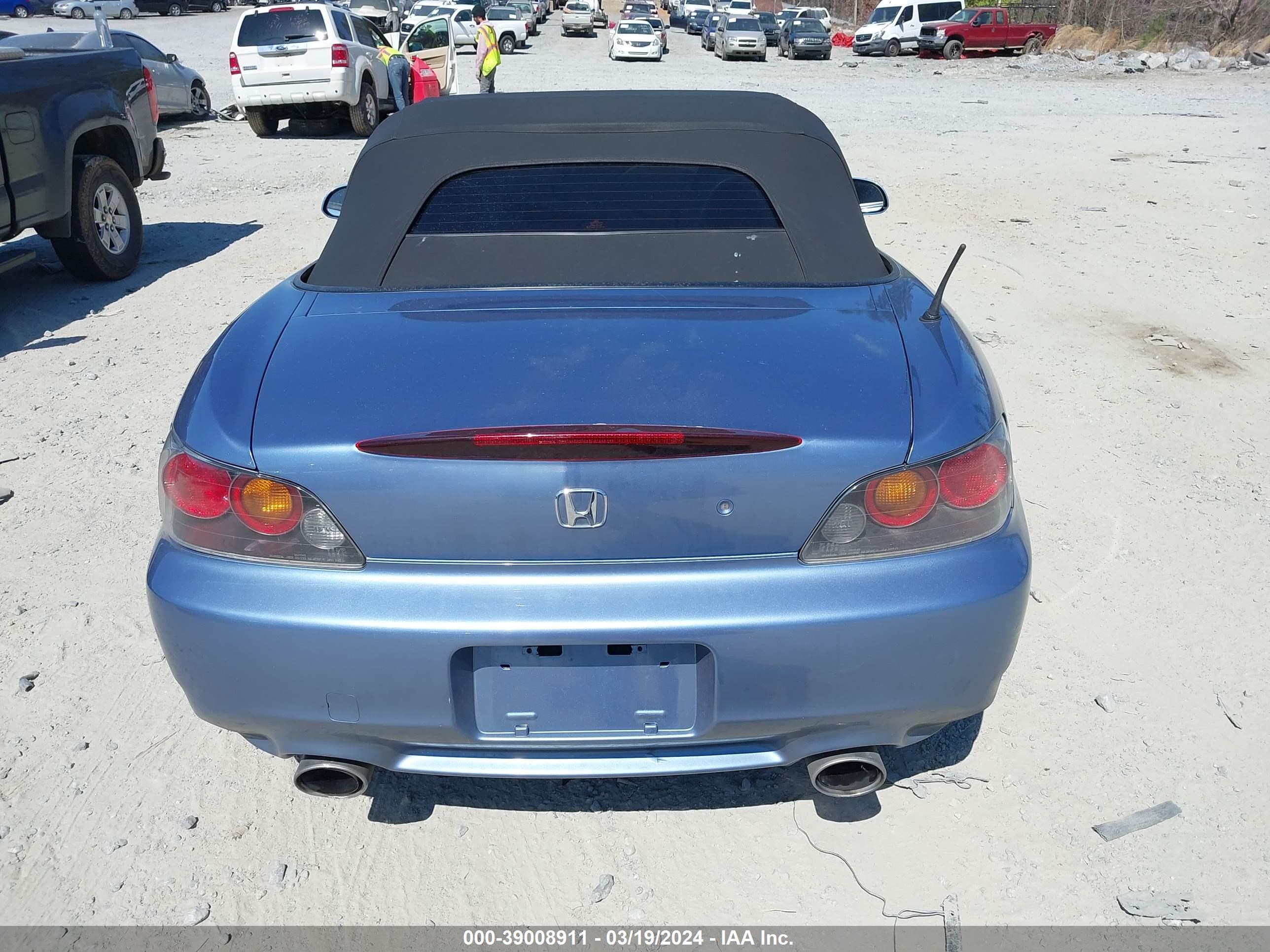 Photo 15 VIN: JHMAP214X4T005853 - HONDA S2000 