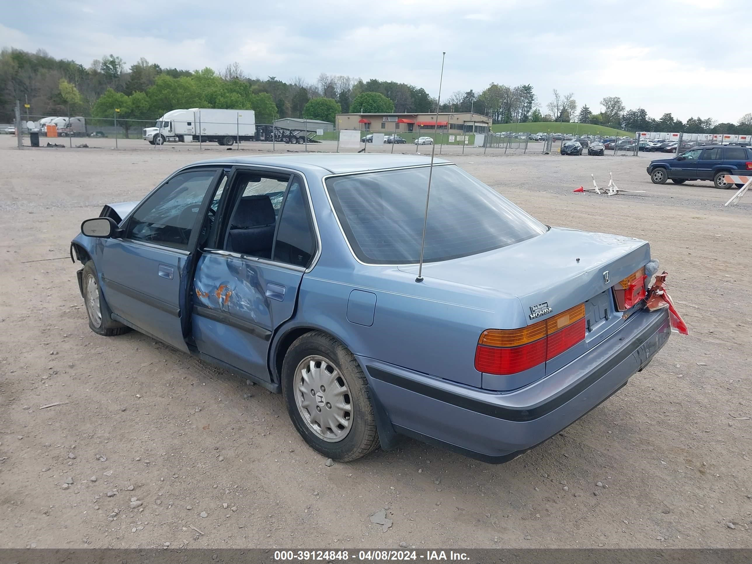 Photo 2 VIN: JHMCB7552LC000264 - HONDA ACCORD 