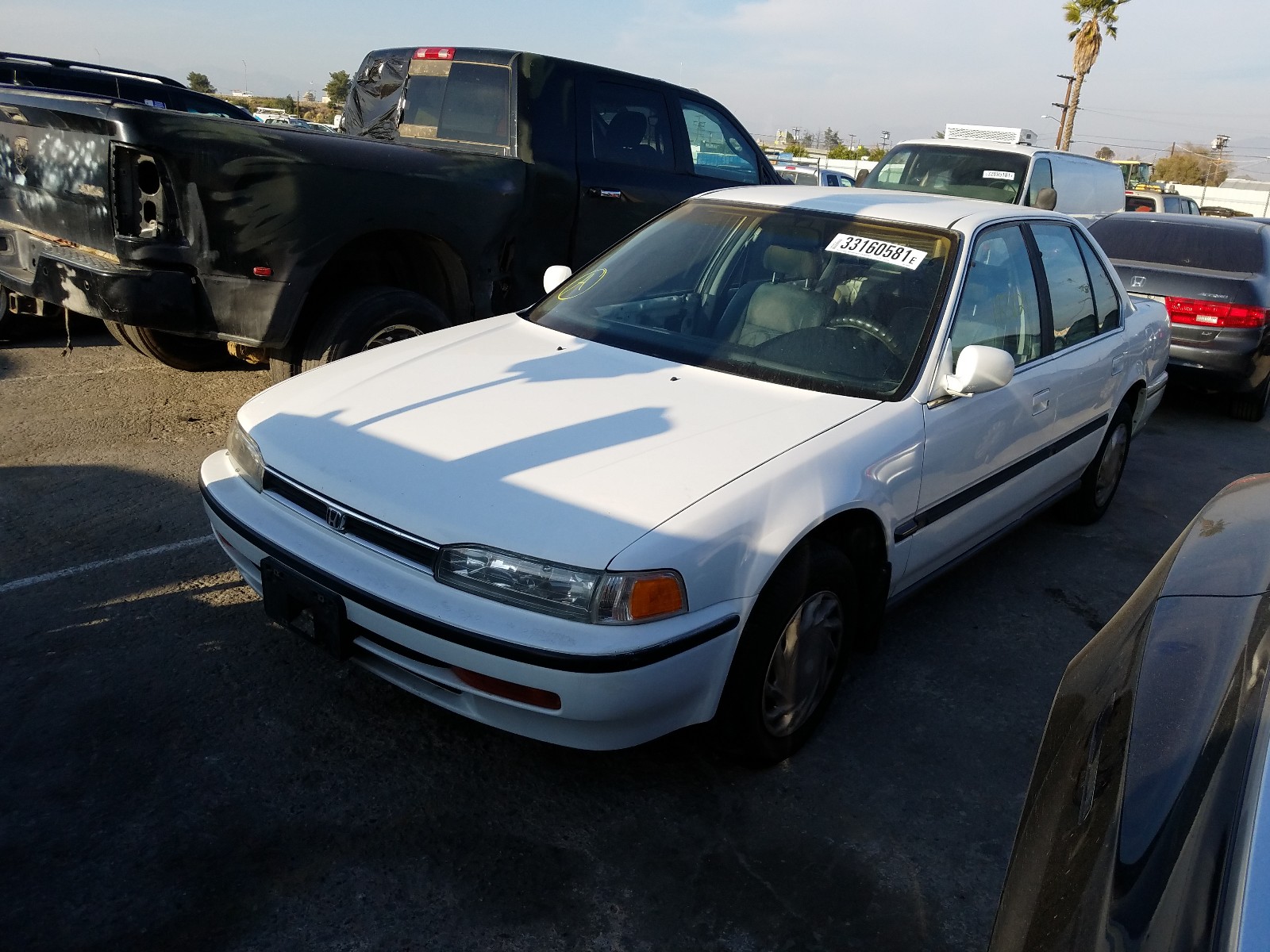 Photo 1 VIN: JHMCB7651PC008585 - HONDA ACCORD LX 