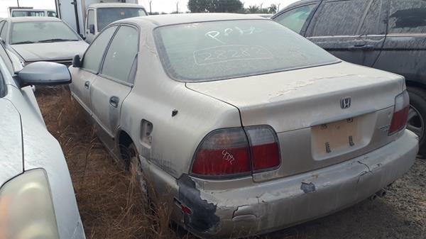 Photo 5 VIN: JHMCD46300C304899 - HONDA ACCORD 