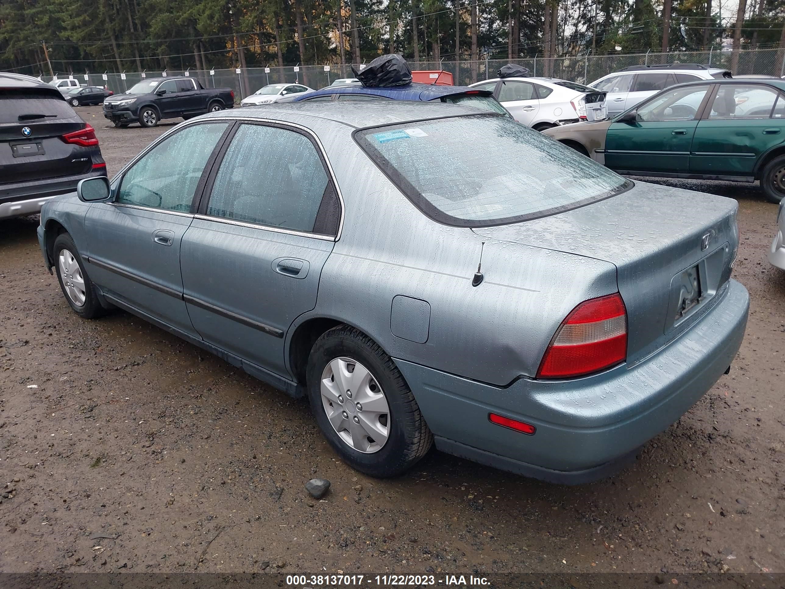 Photo 2 VIN: JHMCD5541RC036557 - HONDA ACCORD 