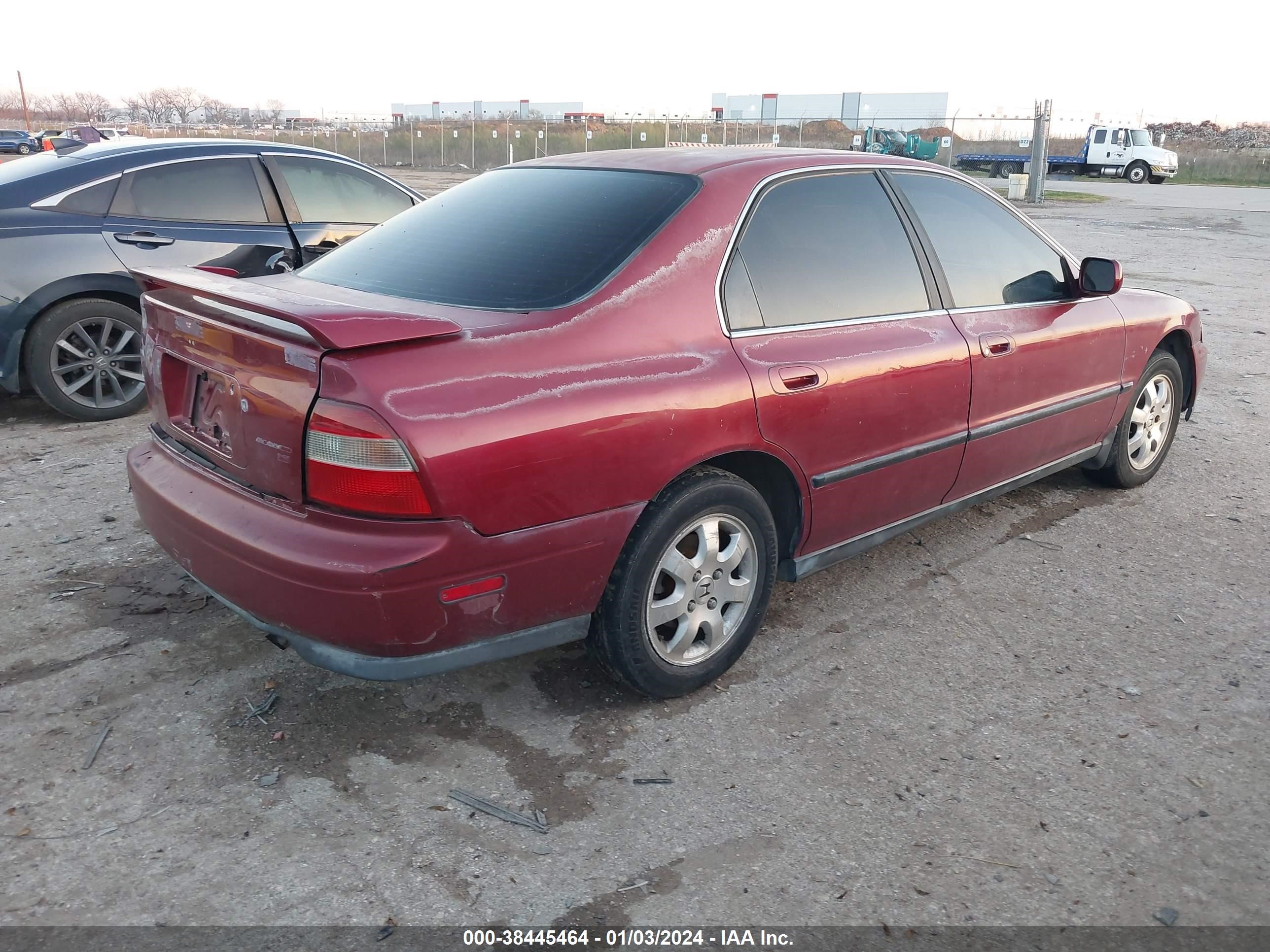 Photo 3 VIN: JHMCD5547RC040418 - HONDA ACCORD 