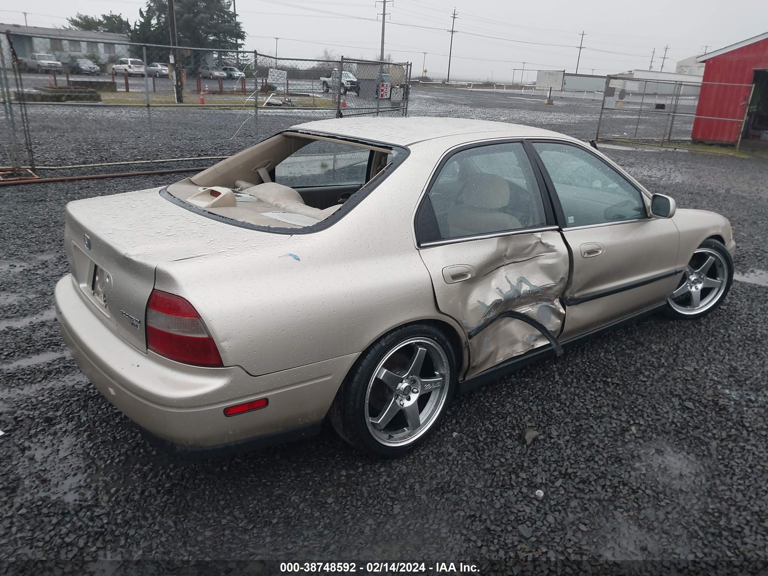 Photo 3 VIN: JHMCD5548RC014619 - HONDA ACCORD 