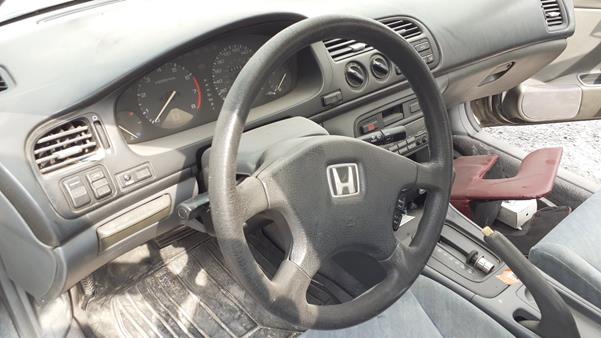 Photo 13 VIN: JHMCD56200C007795 - HONDA ACCORD 