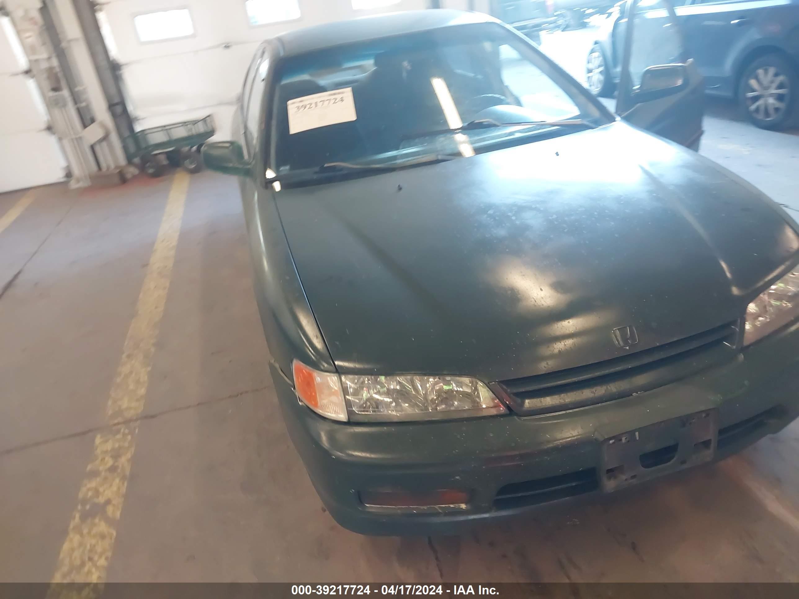 Photo 12 VIN: JHMCD5638SC044506 - HONDA ACCORD 