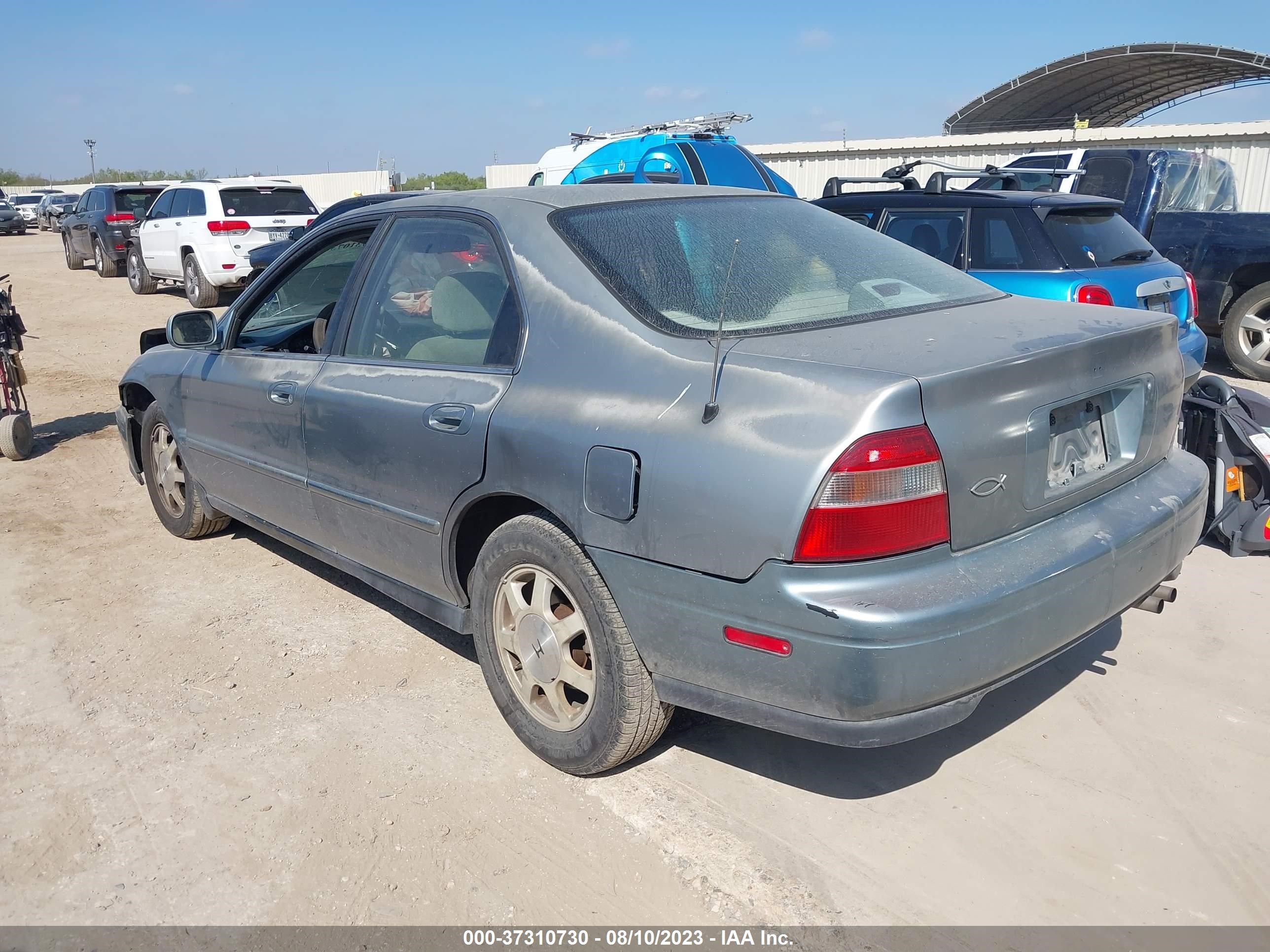 Photo 2 VIN: JHMCD5651RC065273 - HONDA ACCORD 