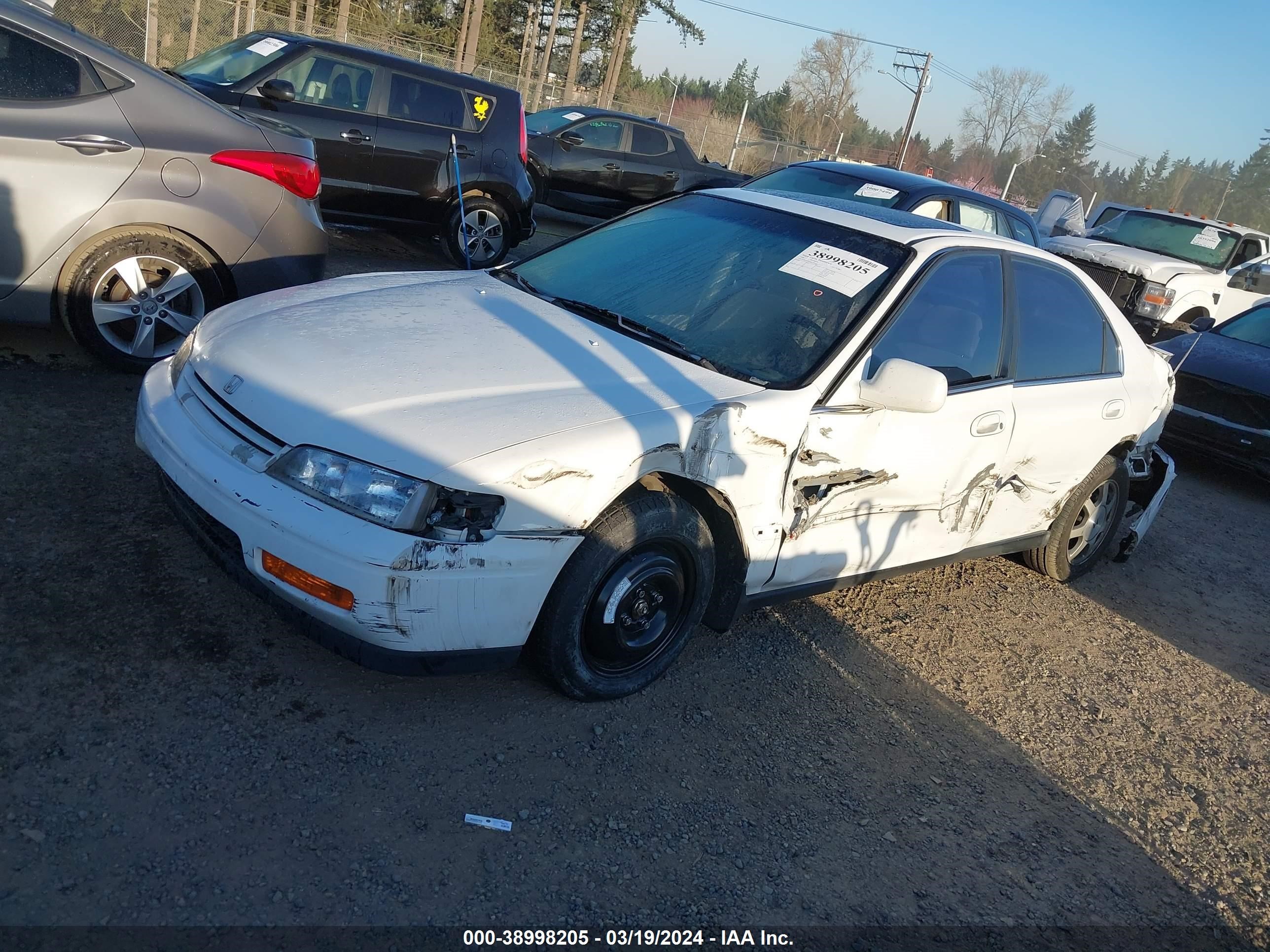 Photo 1 VIN: JHMCD5652RC100645 - HONDA ACCORD 