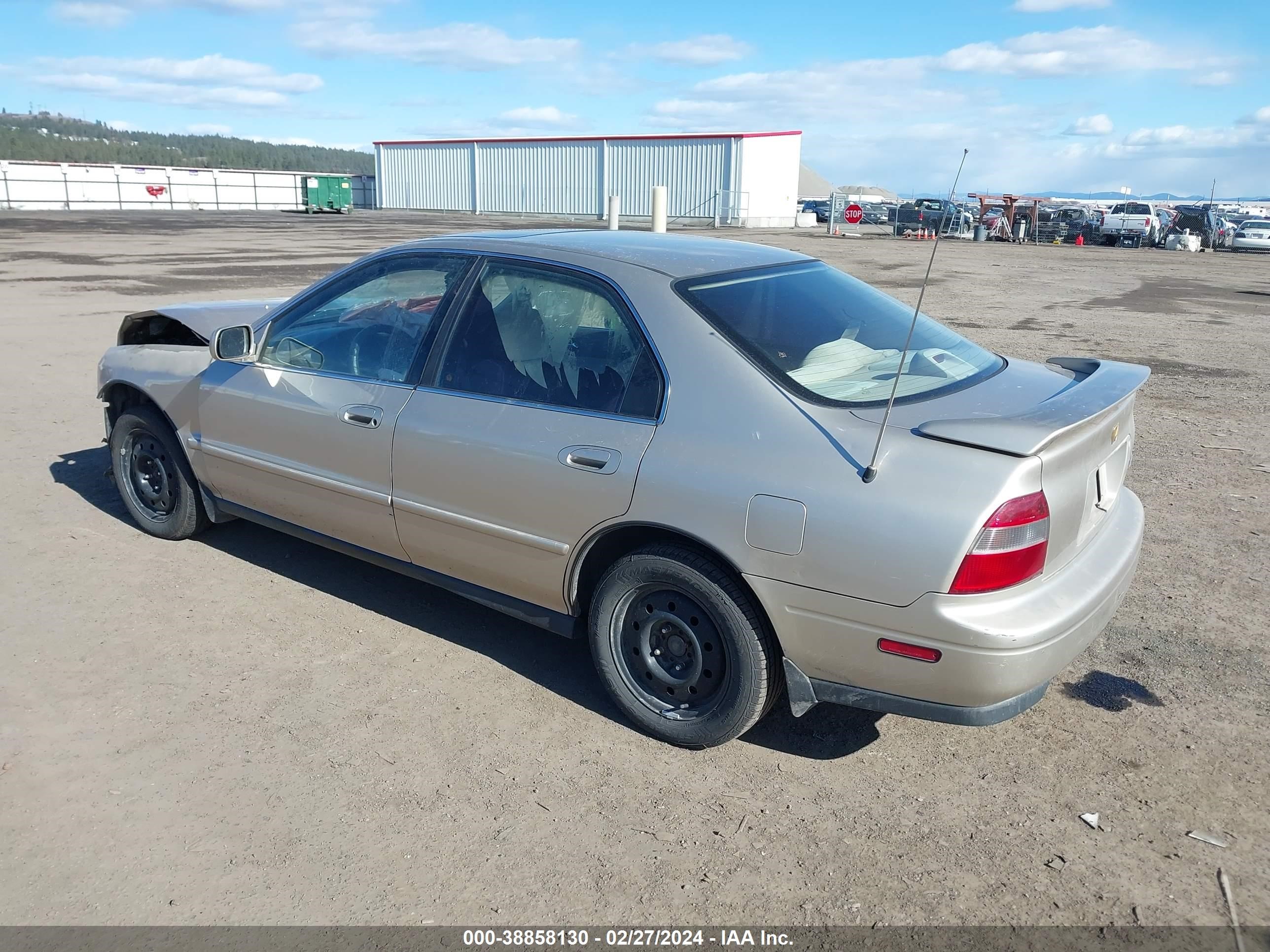 Photo 2 VIN: JHMCD5657RC070798 - HONDA ACCORD 