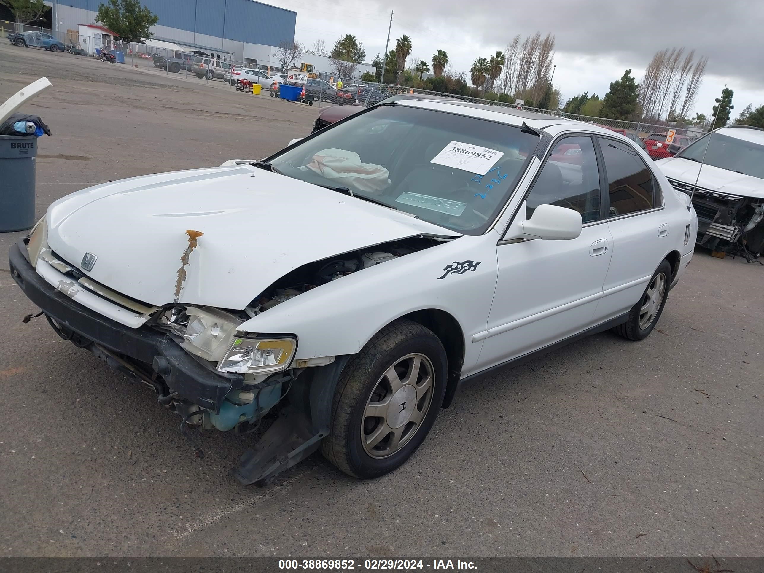 Photo 1 VIN: JHMCD5668RC110265 - HONDA ACCORD 