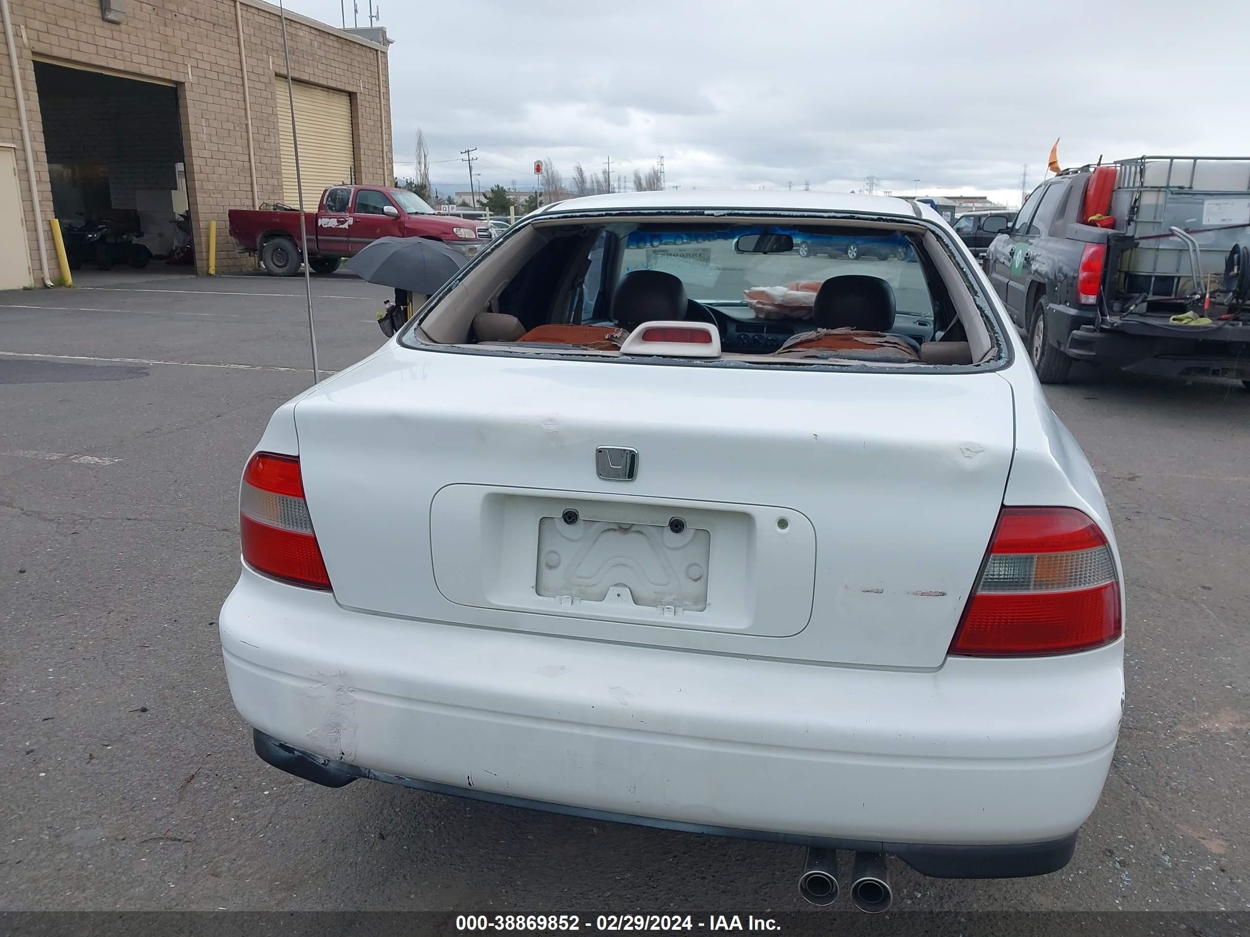 Photo 16 VIN: JHMCD5668RC110265 - HONDA ACCORD 