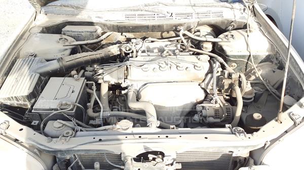 Photo 25 VIN: JHMCF9649XC401399 - HONDA ACCORD 