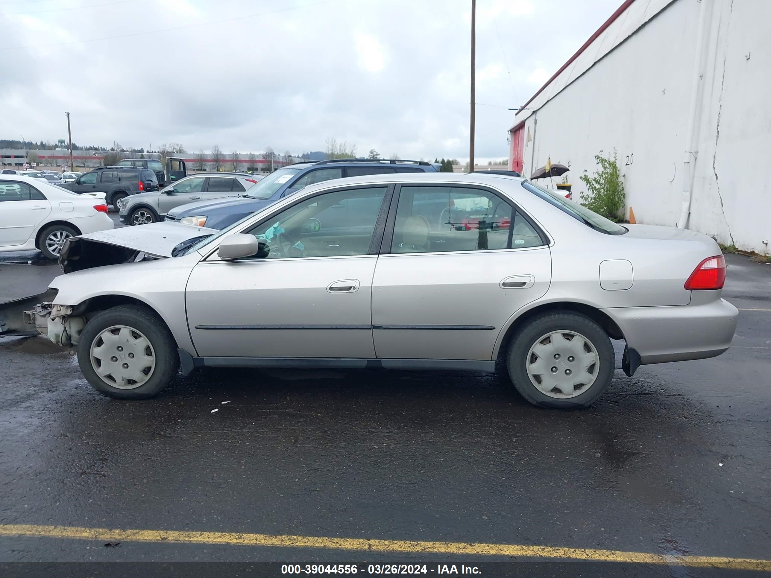 Photo 14 VIN: JHMCG5548XC021381 - HONDA ACCORD 