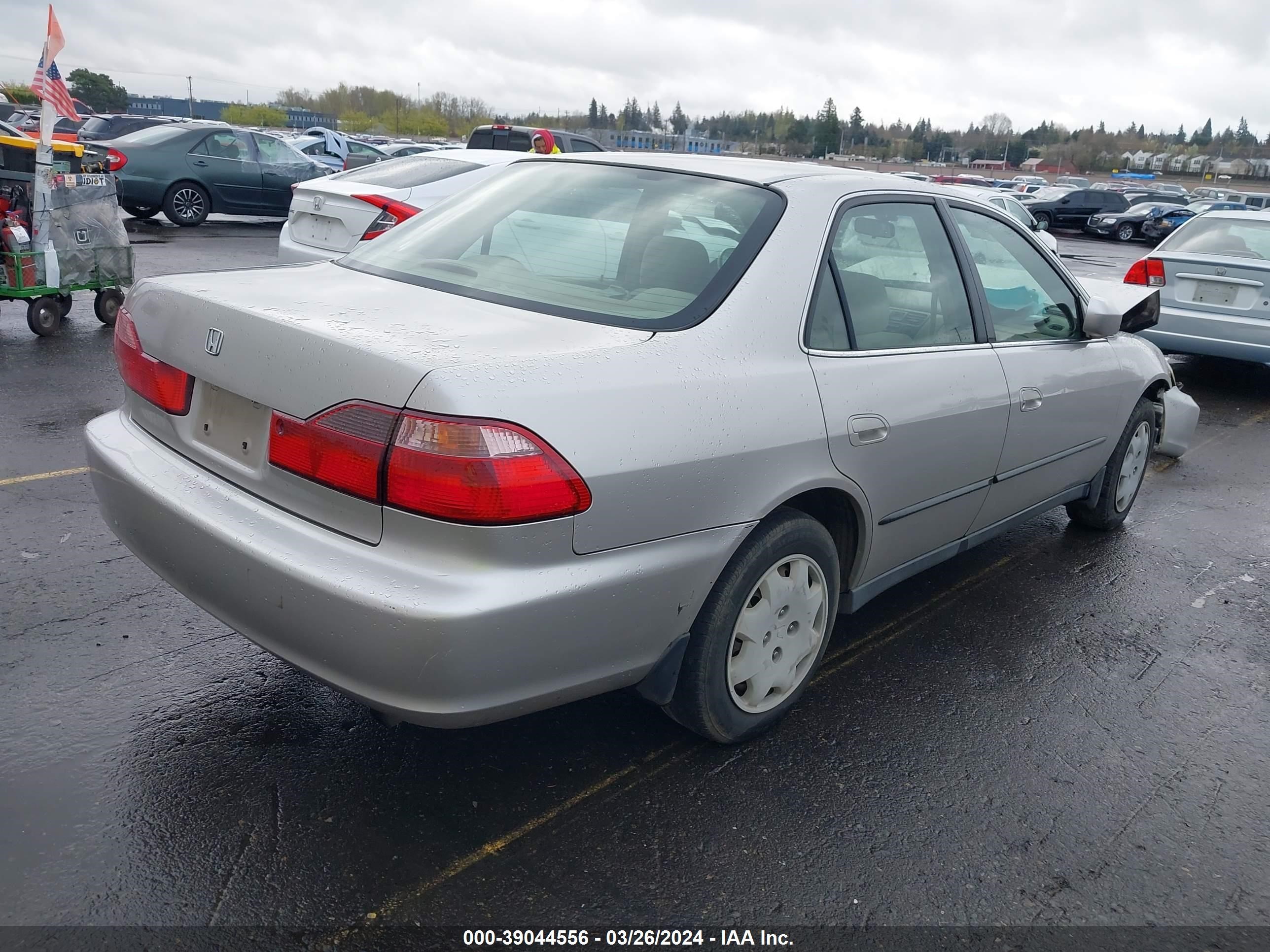 Photo 3 VIN: JHMCG5548XC021381 - HONDA ACCORD 