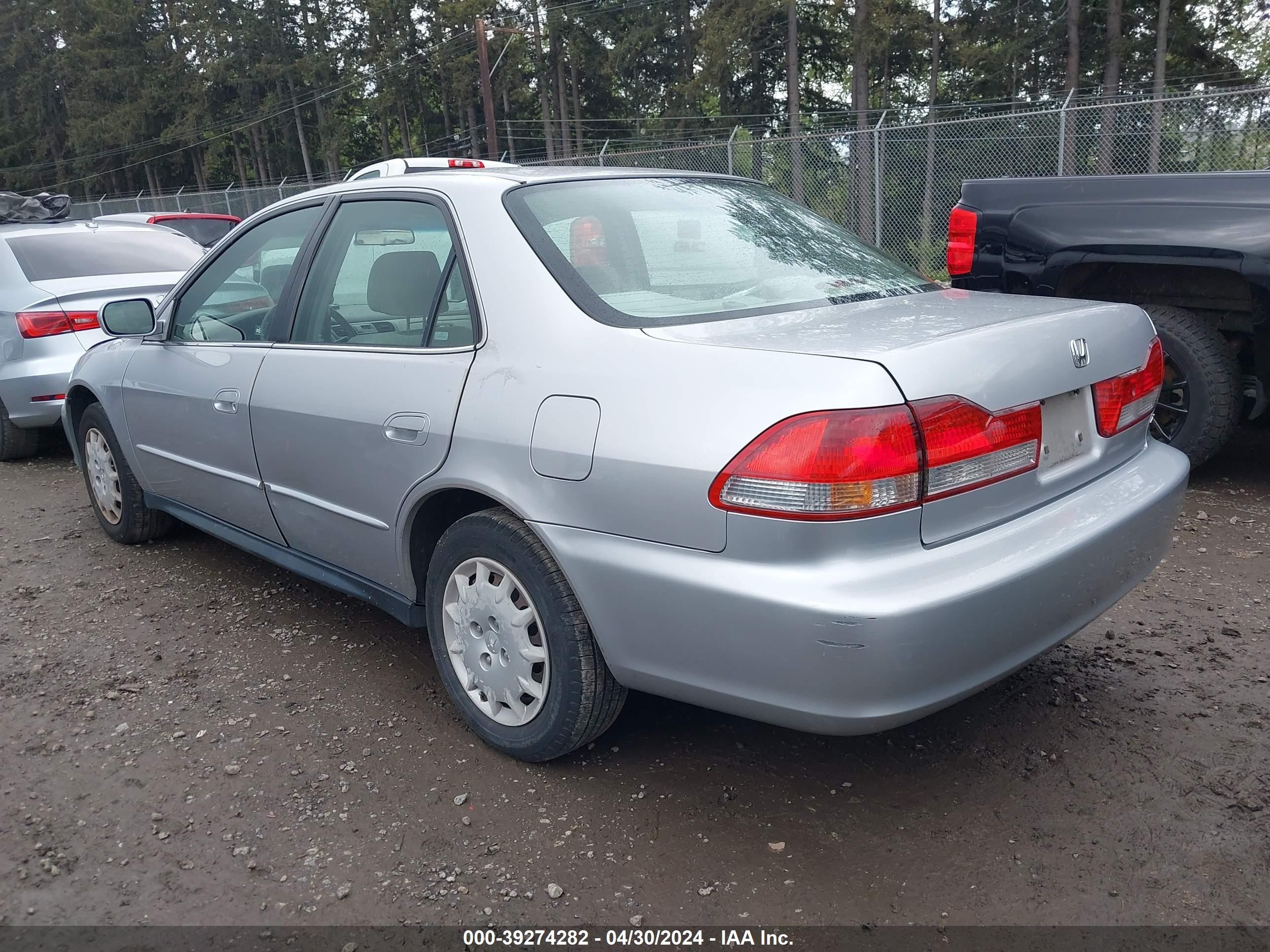 Photo 13 VIN: JHMCG56452C011348 - HONDA ACCORD 