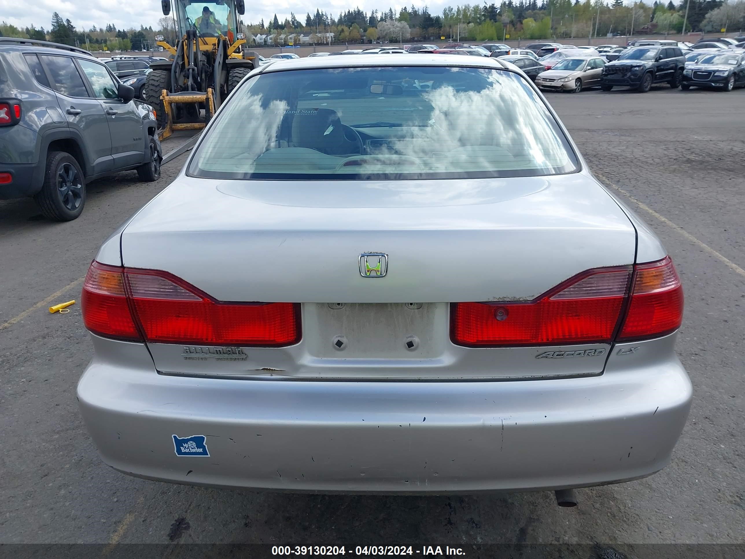 Photo 15 VIN: JHMCG5647XC040597 - HONDA ACCORD 