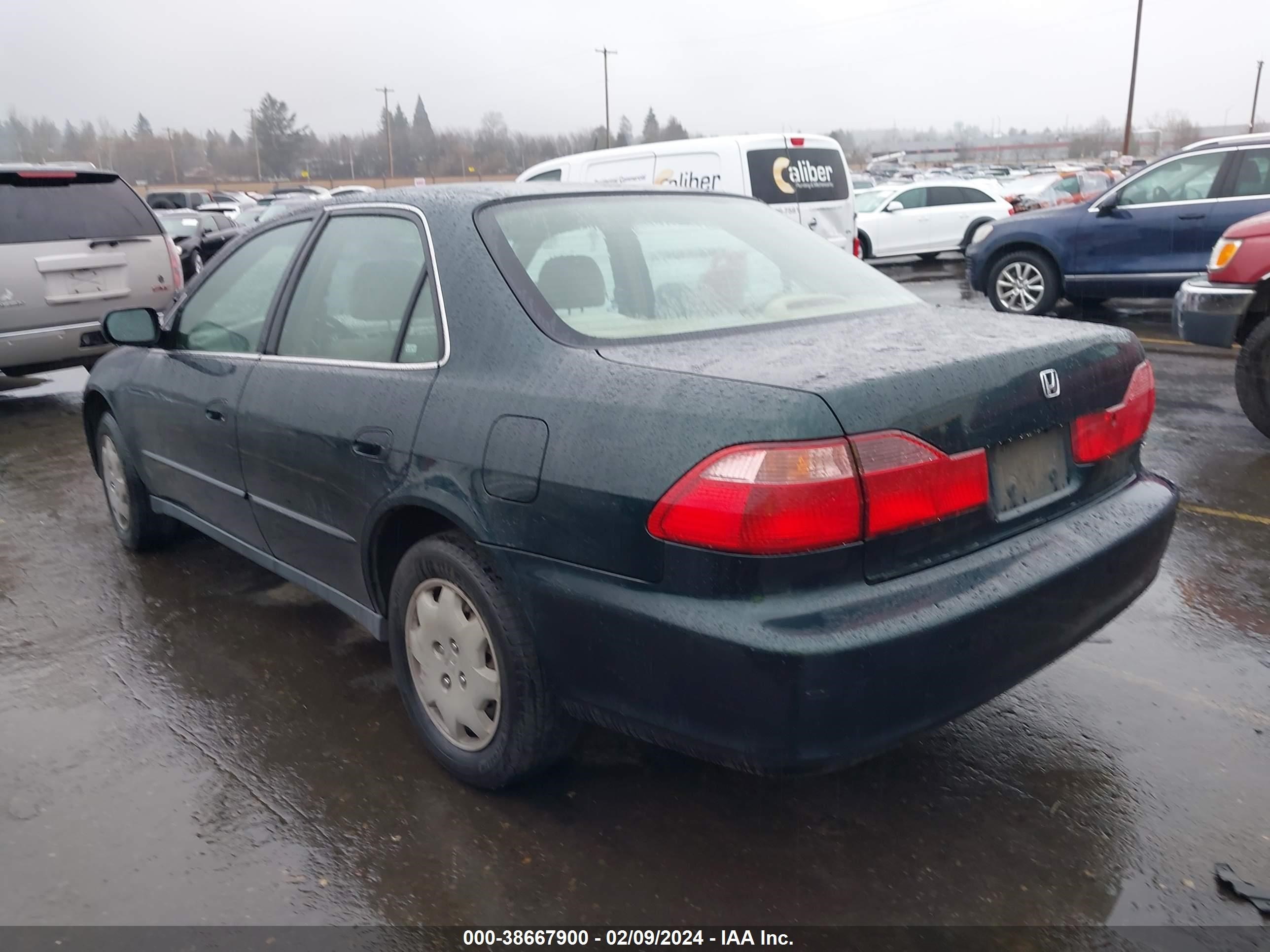 Photo 2 VIN: JHMCG5649XC040214 - HONDA ACCORD 