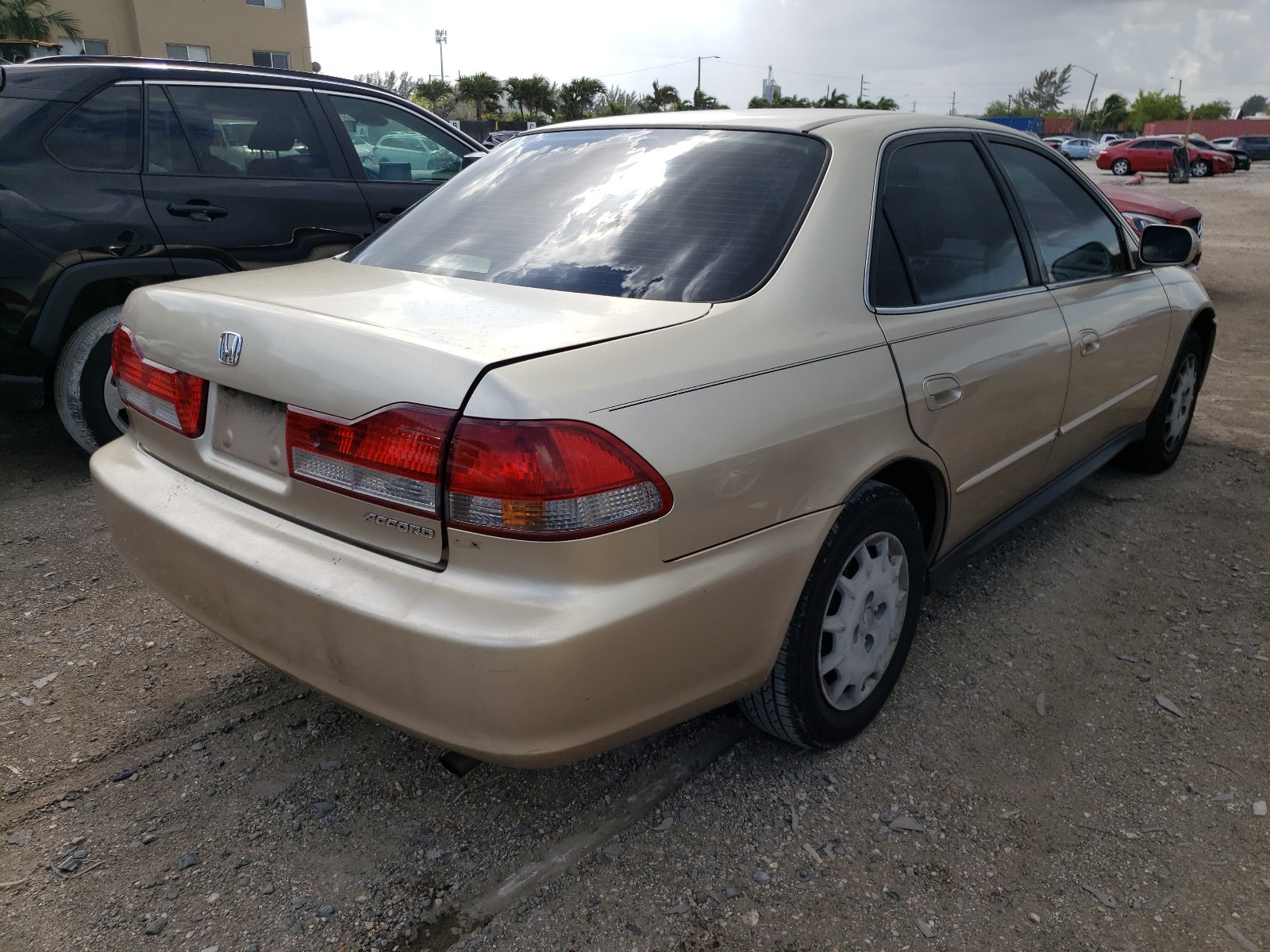 Photo 3 VIN: JHMCG564X2C025665 - HONDA ACCORD LX 