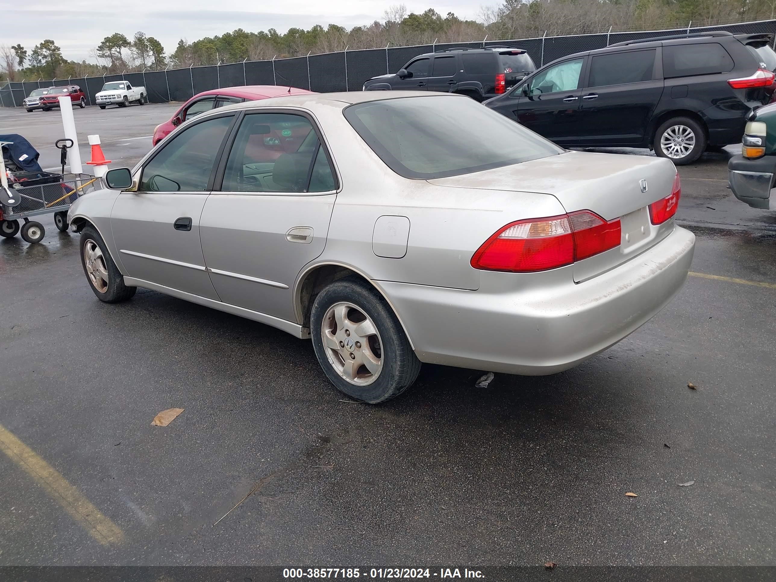 Photo 2 VIN: JHMCG5652XC018998 - HONDA ACCORD 