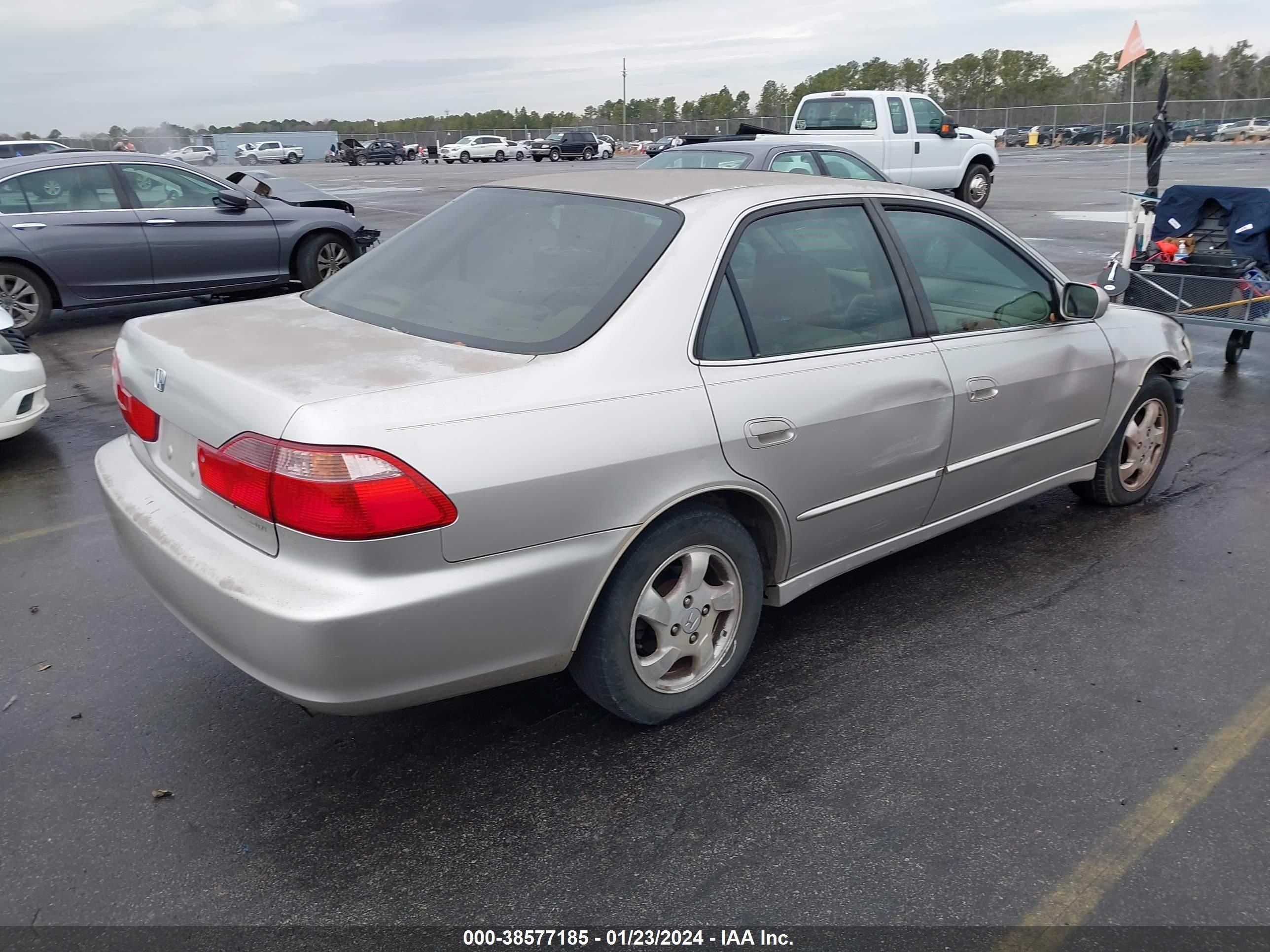 Photo 3 VIN: JHMCG5652XC018998 - HONDA ACCORD 