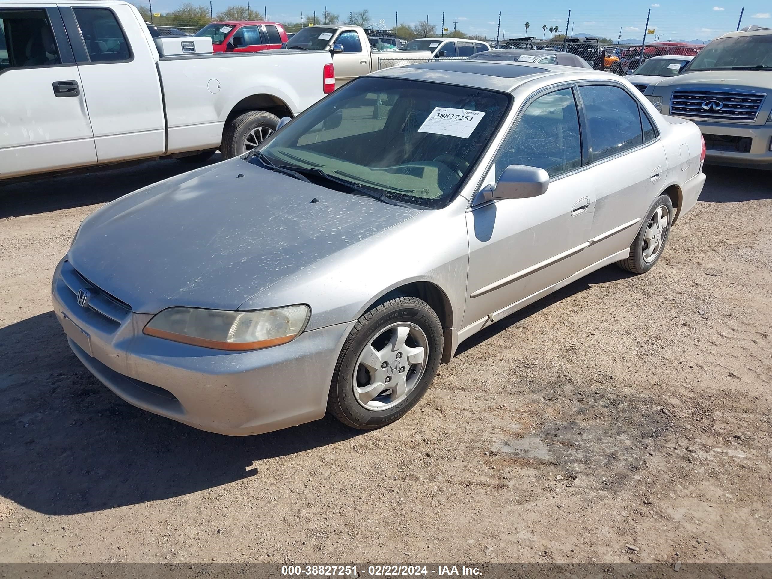 Photo 1 VIN: JHMCG5653XC035535 - HONDA ACCORD 