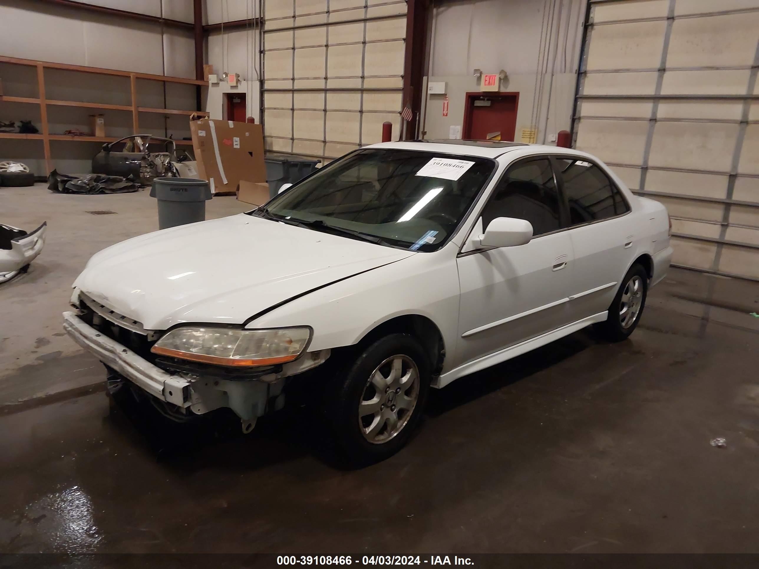 Photo 1 VIN: JHMCG56681C029424 - HONDA ACCORD 