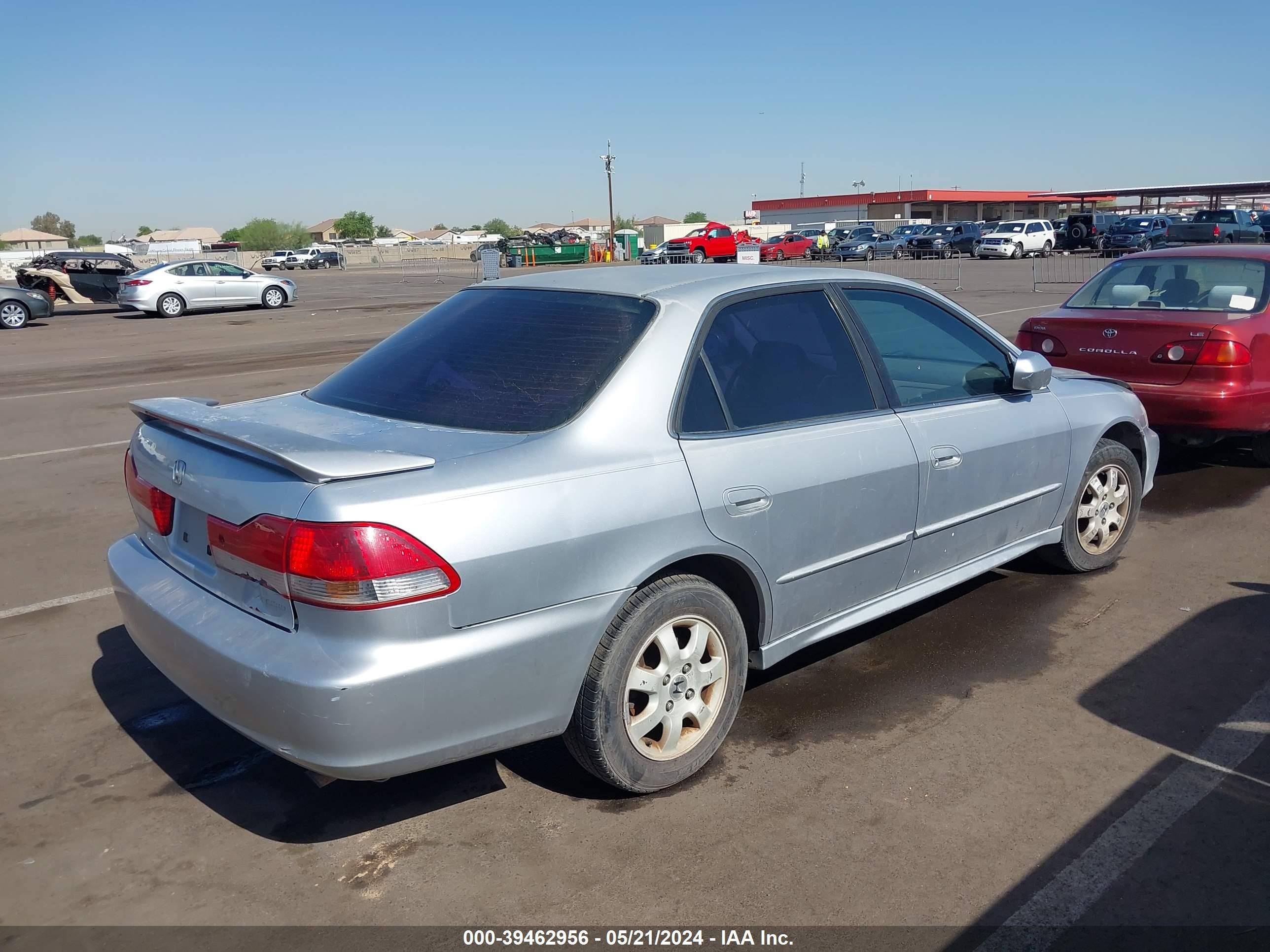 Photo 3 VIN: JHMCG56691C010350 - HONDA ACCORD 