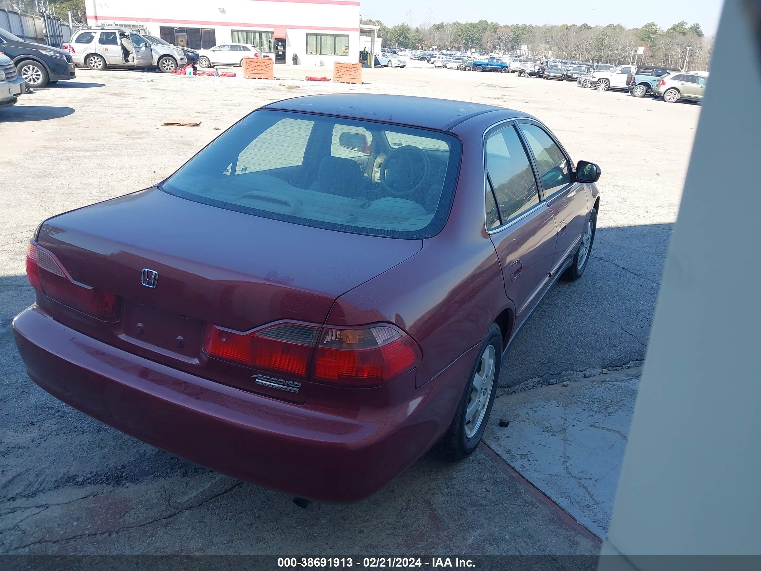 Photo 3 VIN: JHMCG5673YC024960 - HONDA ACCORD 