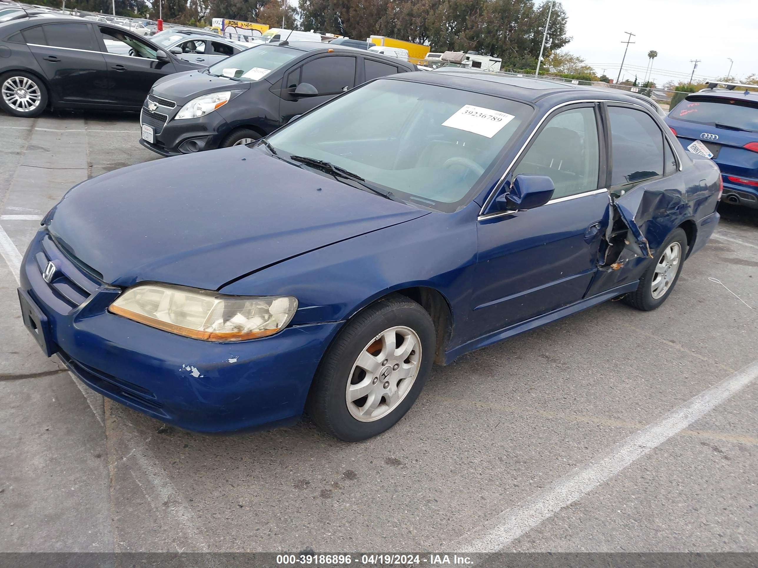 Photo 1 VIN: JHMCG66001C011470 - HONDA ACCORD 