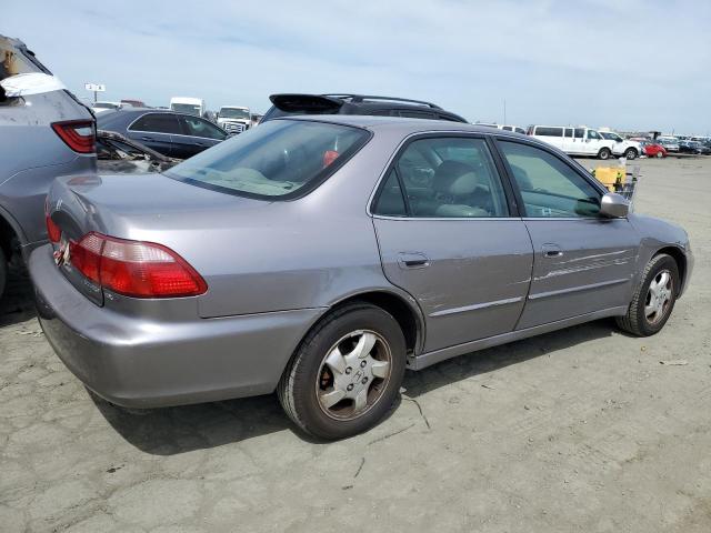 Photo 2 VIN: JHMCG6602YC034680 - HONDA ACCORD 