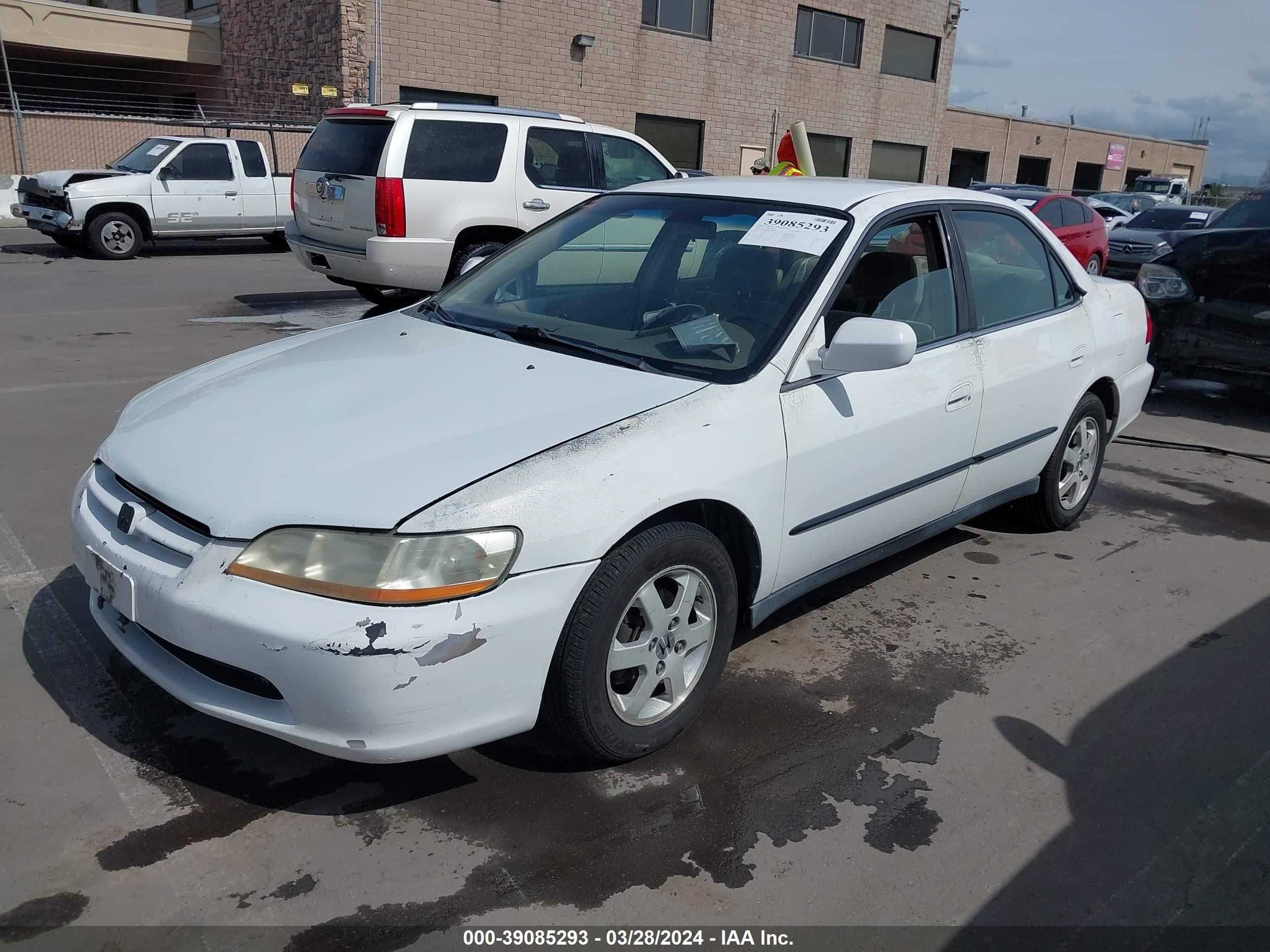 Photo 1 VIN: JHMCG6650XC009996 - HONDA ACCORD 