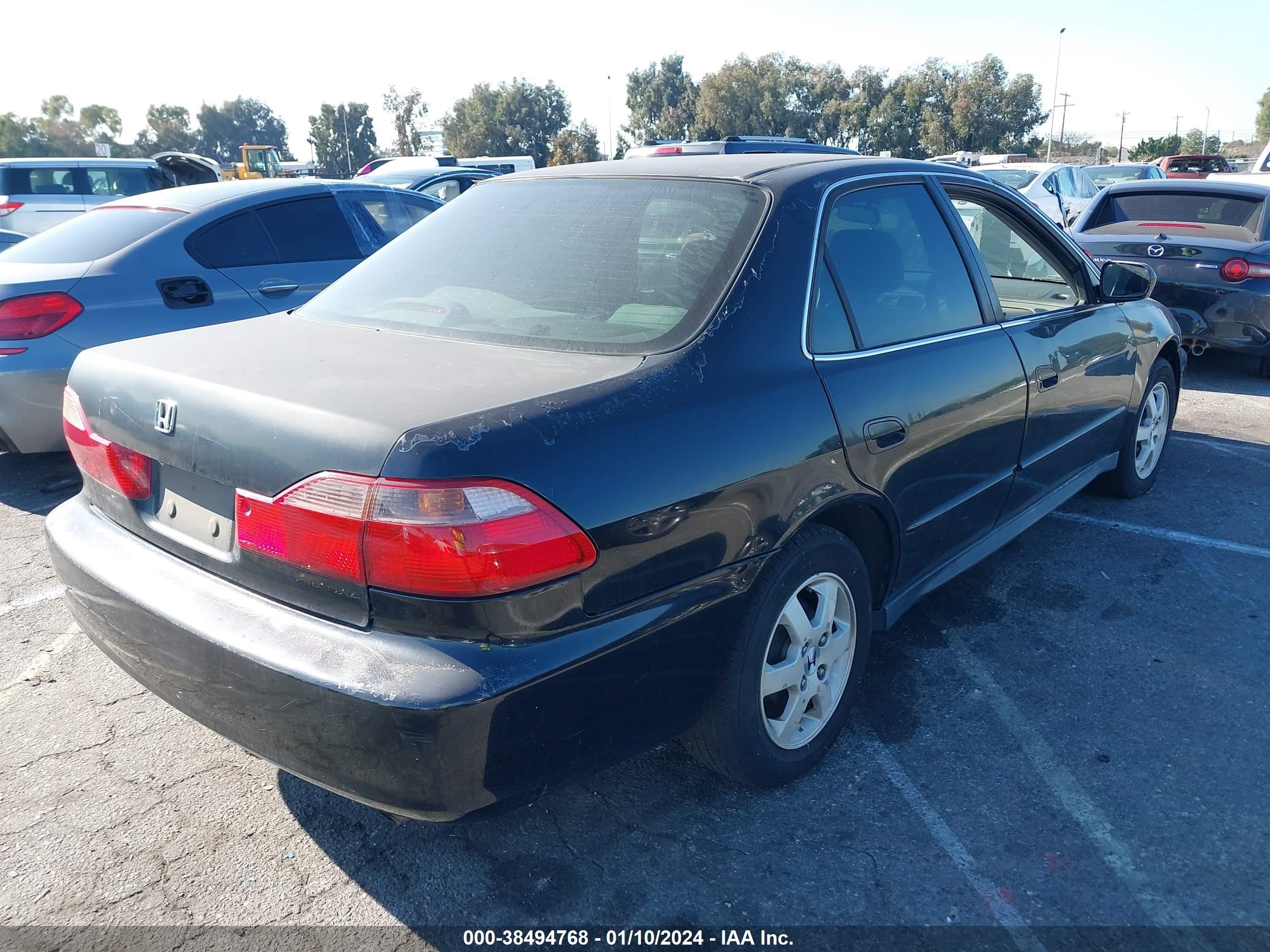 Photo 3 VIN: JHMCG66542C009444 - HONDA ACCORD 