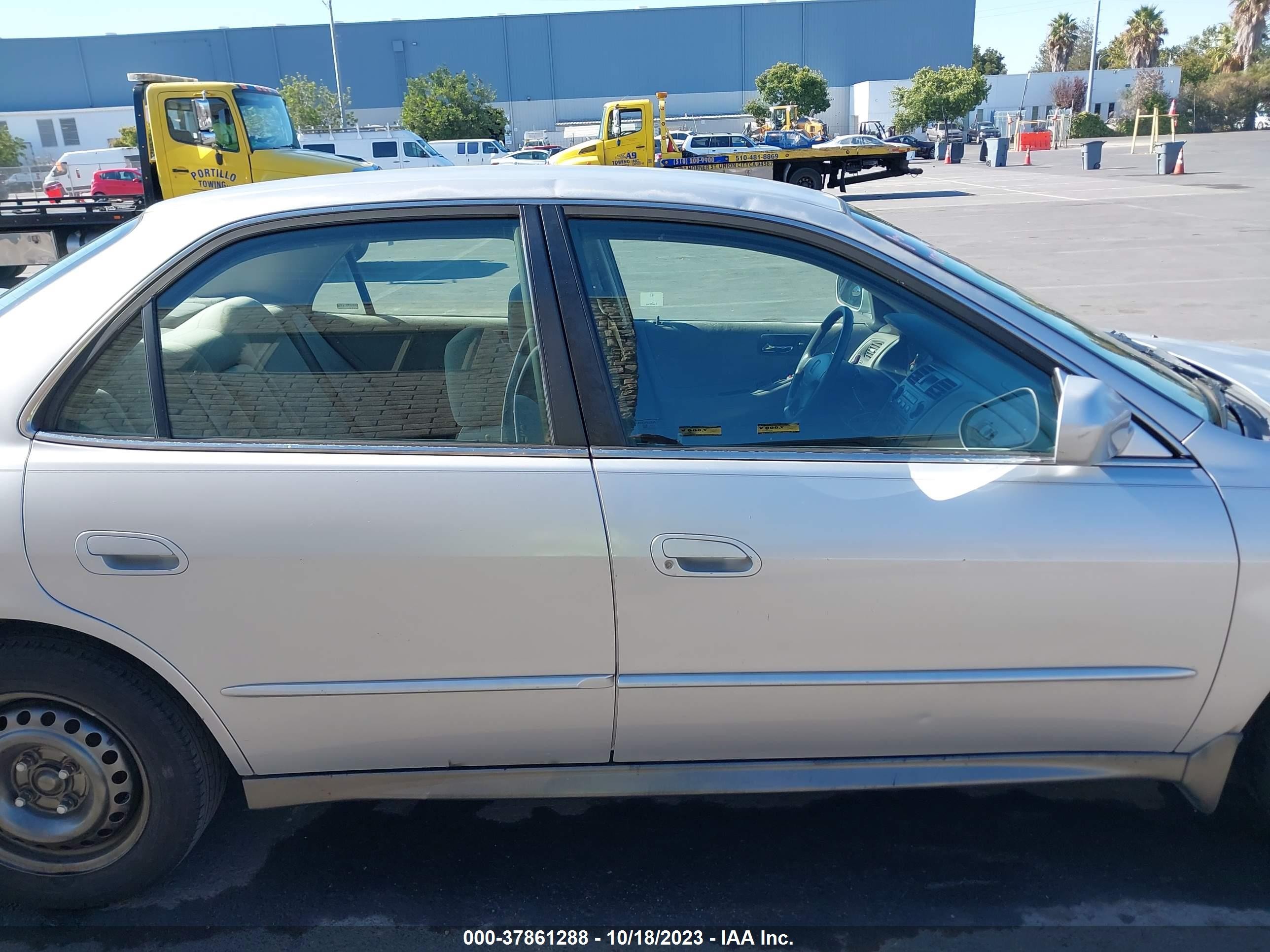 Photo 12 VIN: JHMCG66571C012627 - HONDA ACCORD 