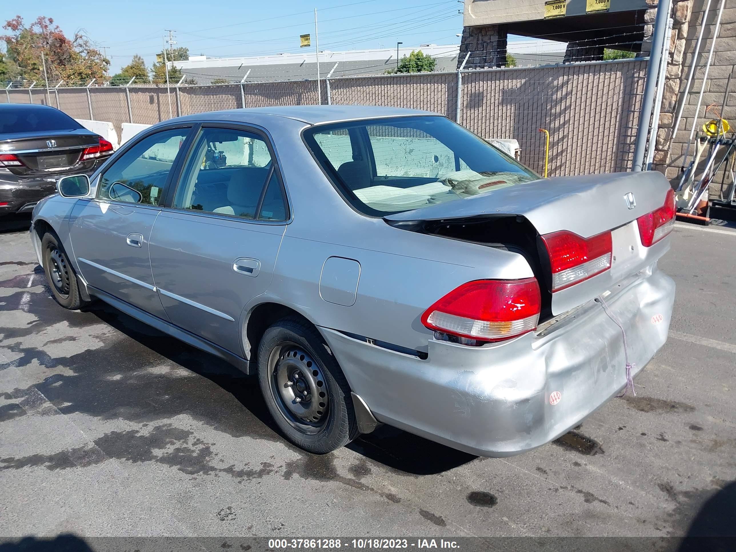 Photo 2 VIN: JHMCG66571C012627 - HONDA ACCORD 