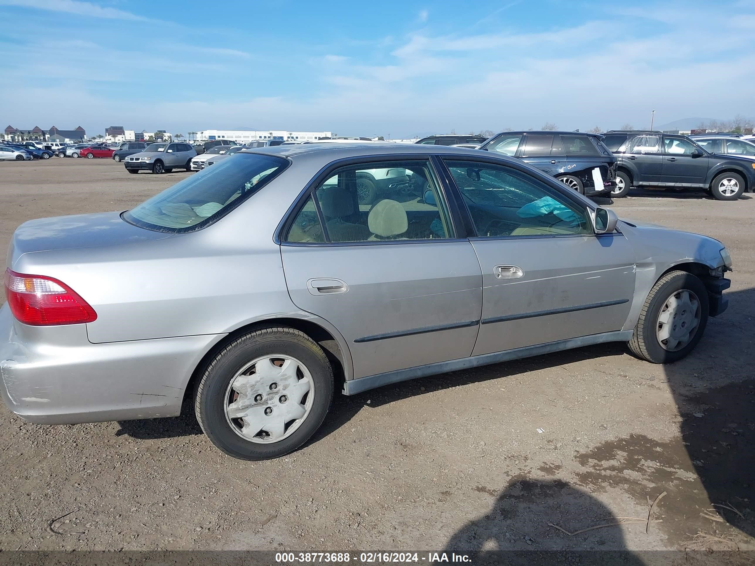 Photo 12 VIN: JHMCG6658XC012693 - HONDA ACCORD 