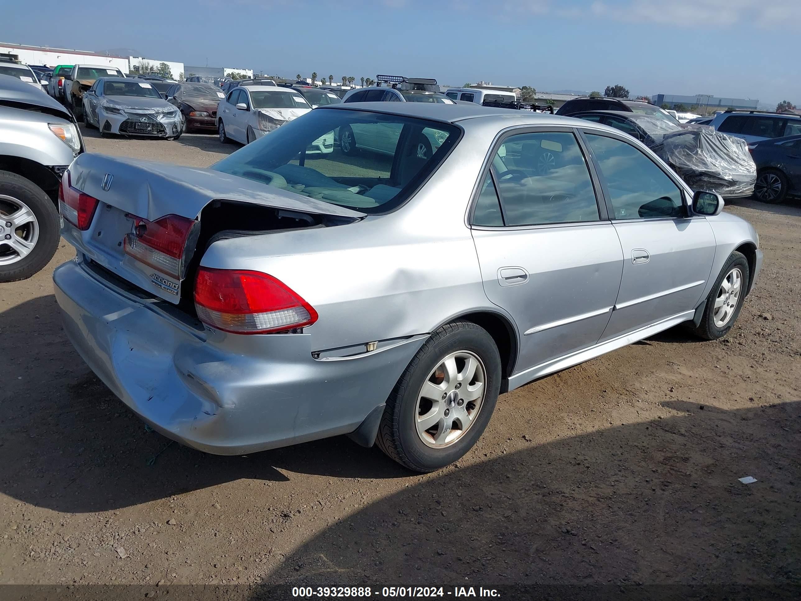 Photo 3 VIN: JHMCG66821C025666 - HONDA ACCORD 