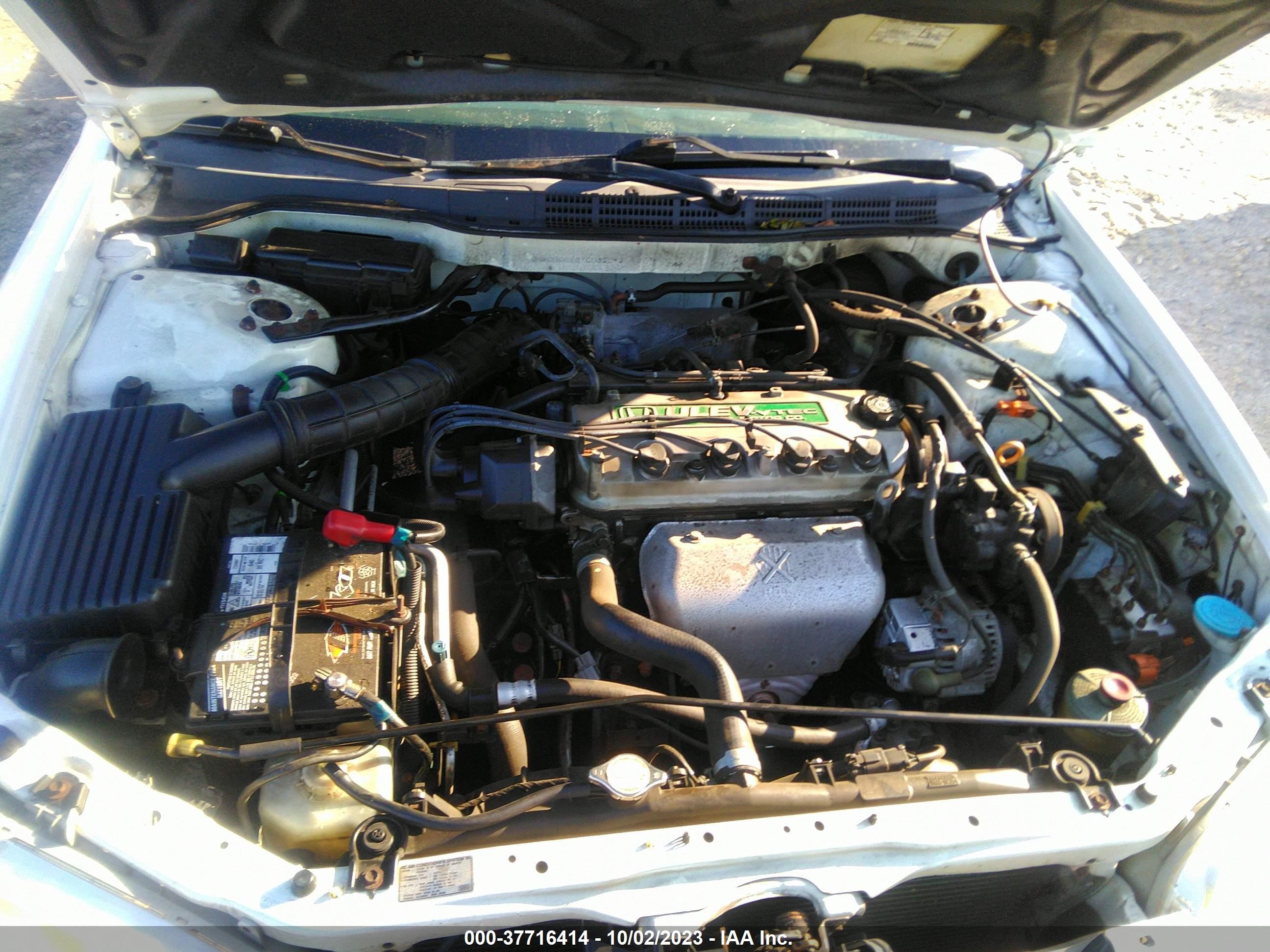 Photo 9 VIN: JHMCG6683YC035293 - HONDA ACCORD 