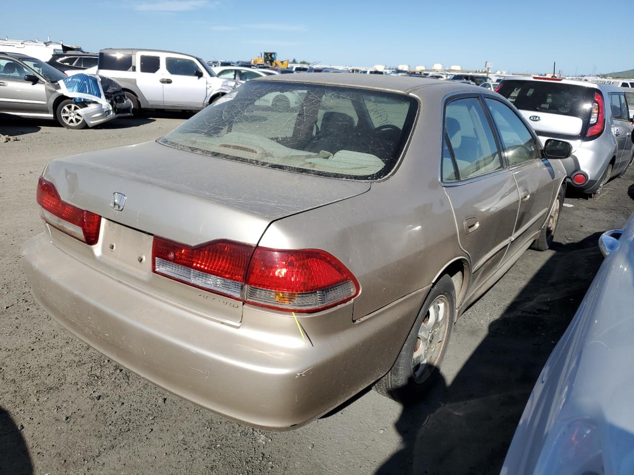 Photo 2 VIN: JHMCG66841C022560 - HONDA ACCORD 