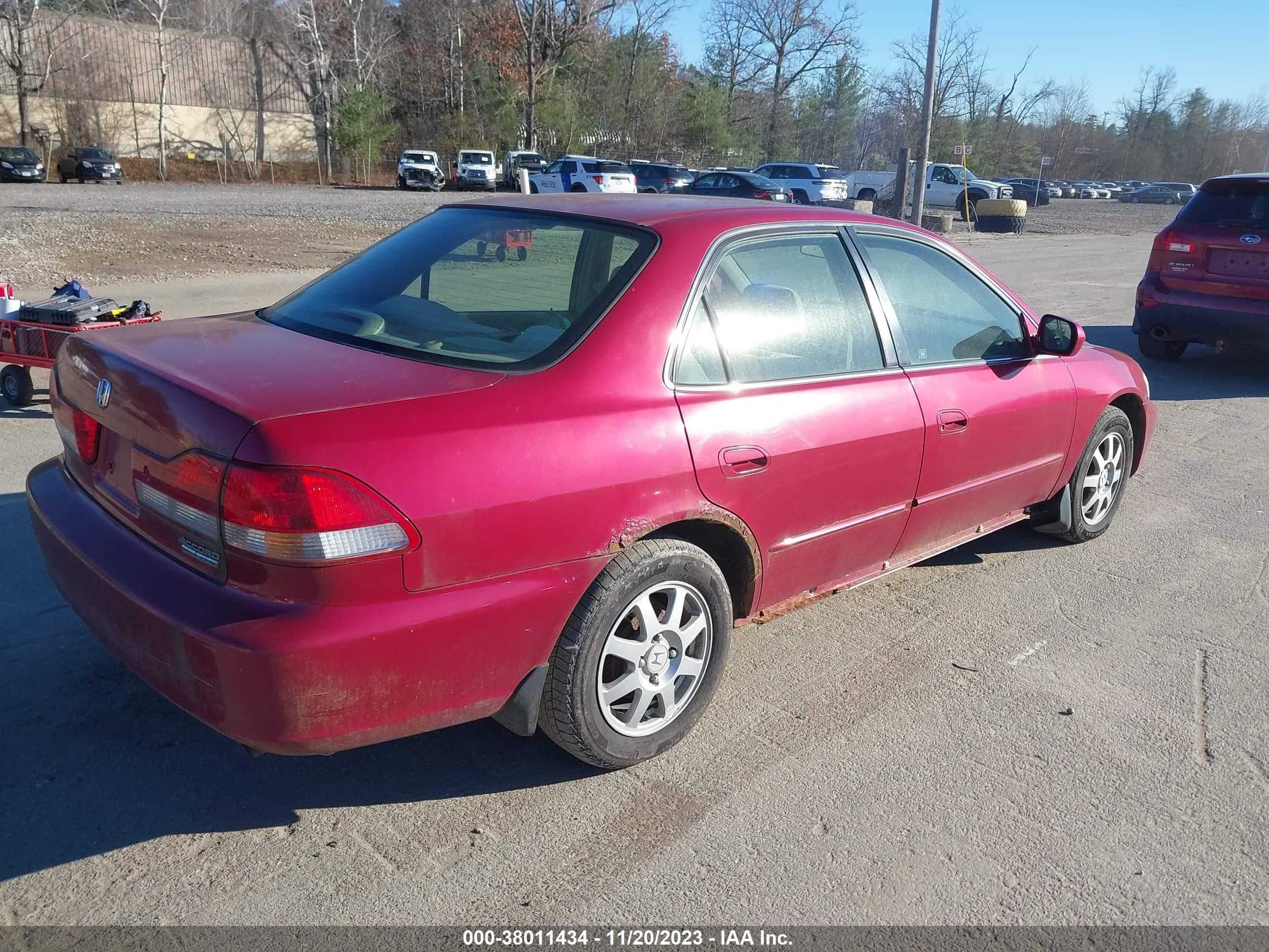 Photo 3 VIN: JHMCG66862C004496 - HONDA ACCORD 