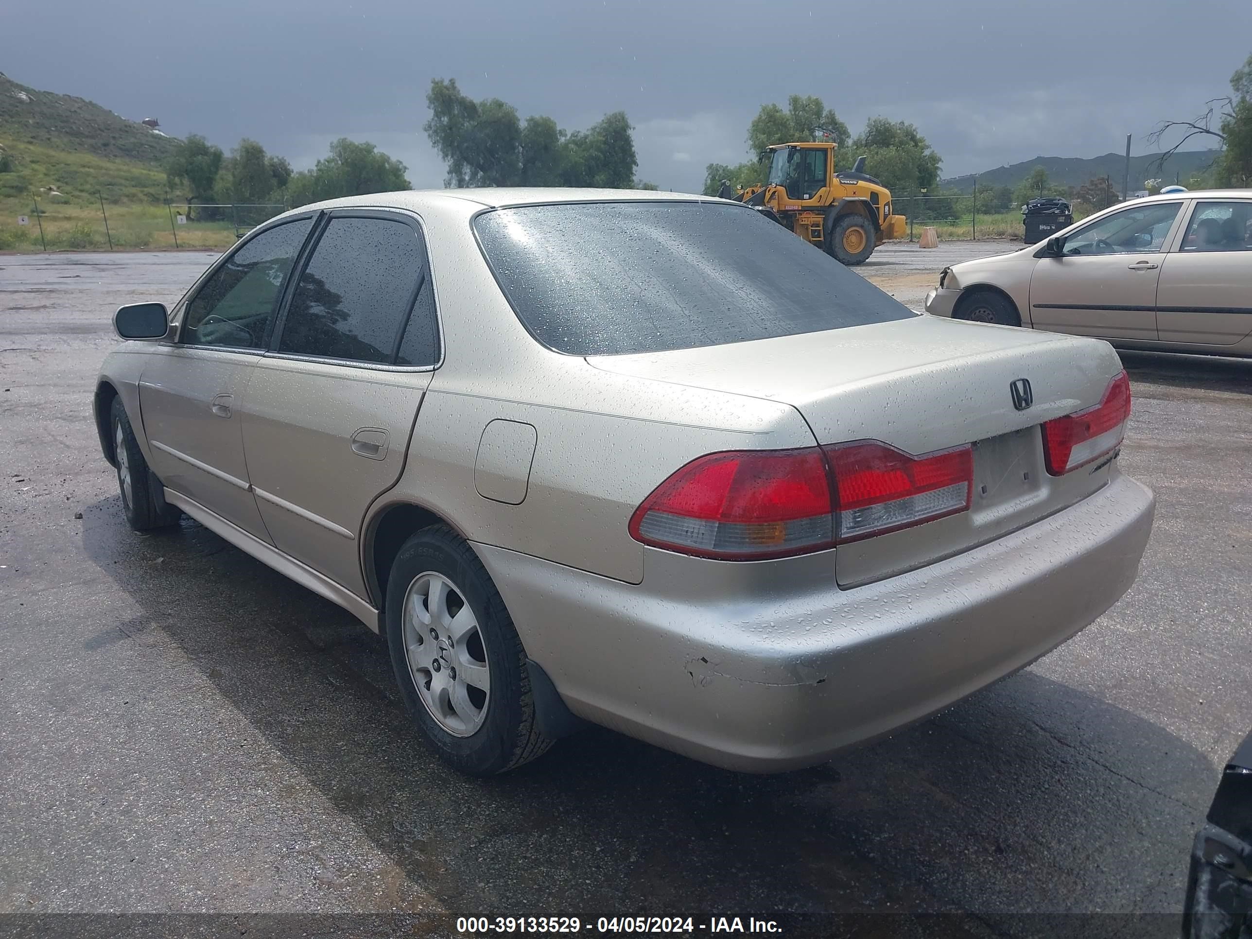 Photo 2 VIN: JHMCG66881C016468 - HONDA ACCORD 