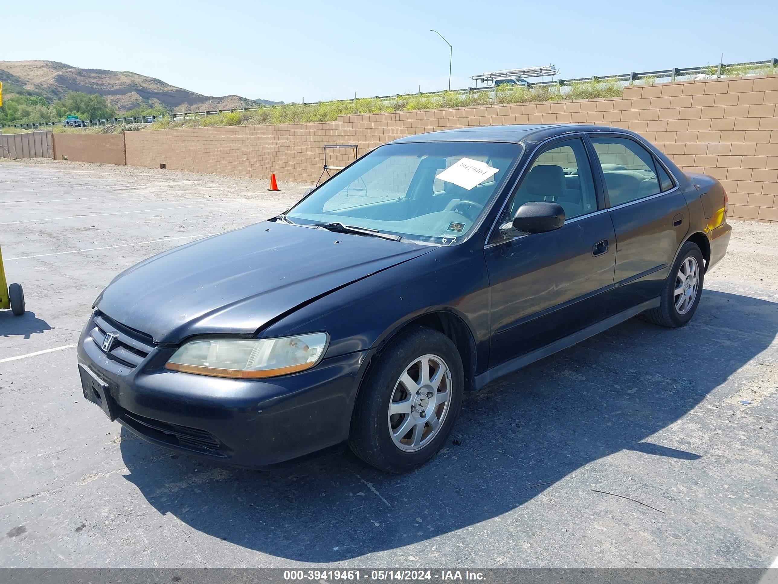 Photo 1 VIN: JHMCG668X2C010835 - HONDA ACCORD 