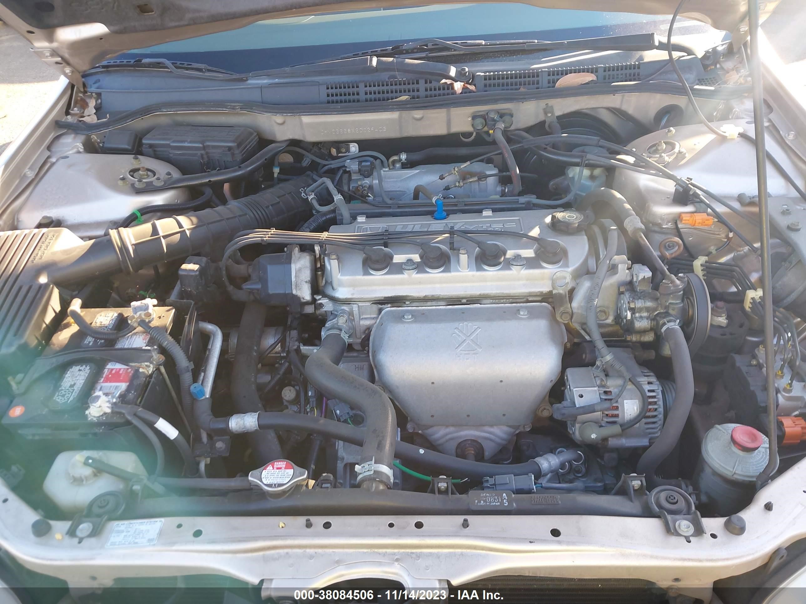 Photo 9 VIN: JHMCG668X2C029403 - HONDA ACCORD 