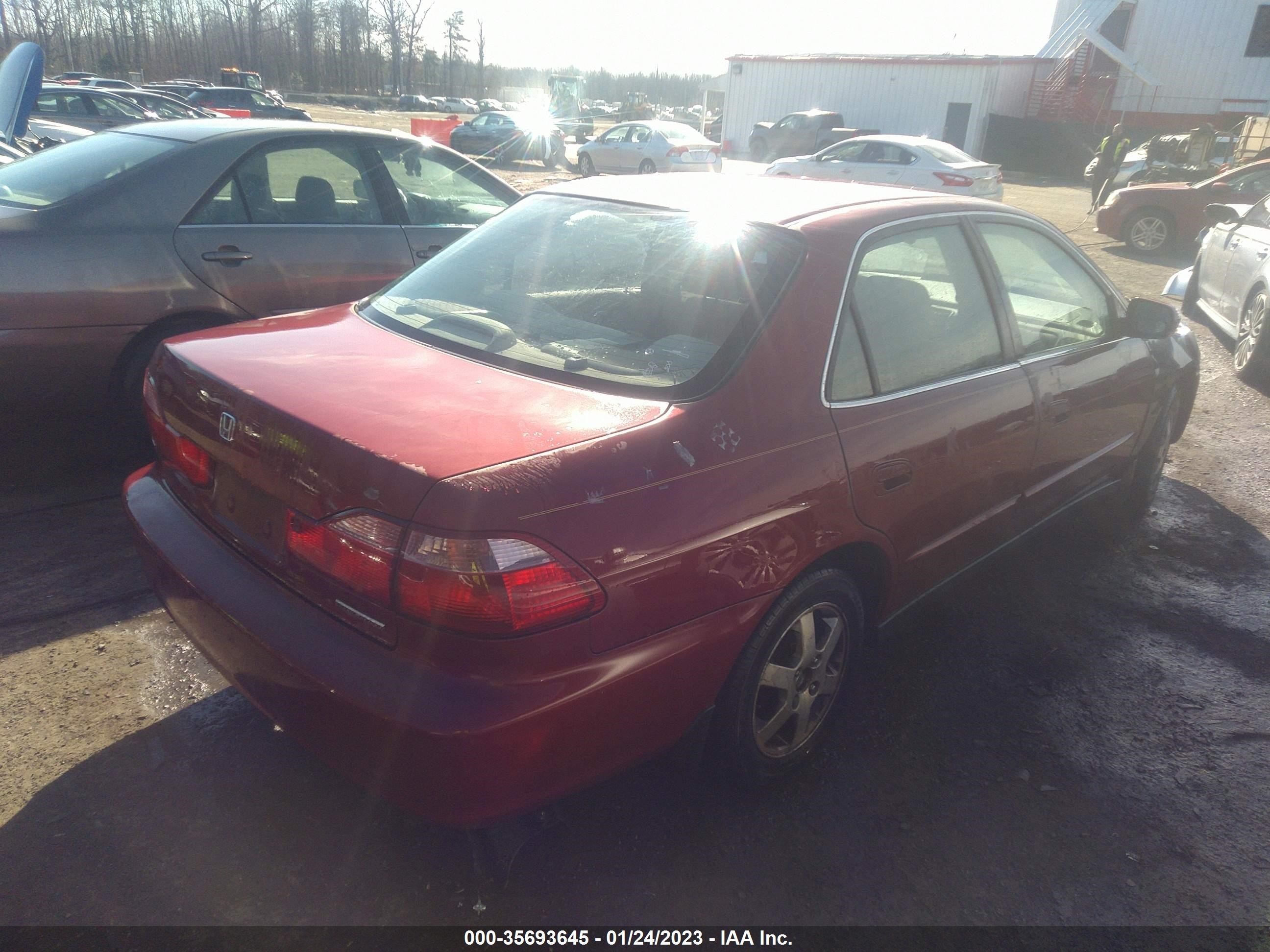 Photo 4 VIN: JHMCG6696YC021476 - HONDA ACCORD 