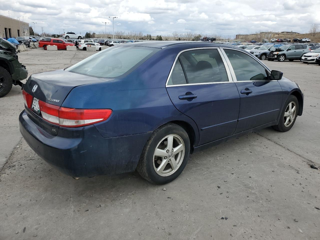 Photo 2 VIN: JHMCM55683C020414 - HONDA ACCORD 