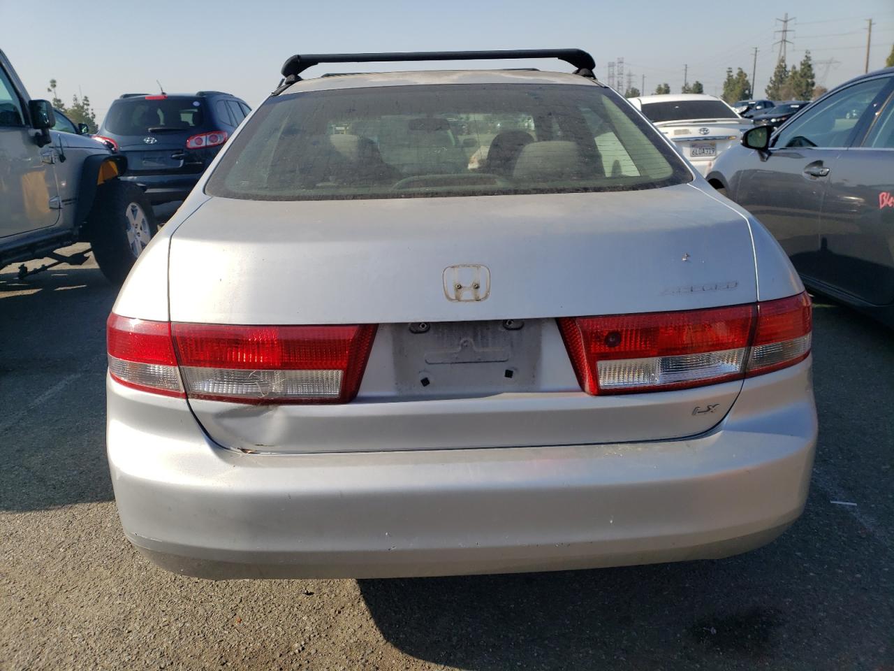 Photo 5 VIN: JHMCM56303C085536 - HONDA ACCORD 