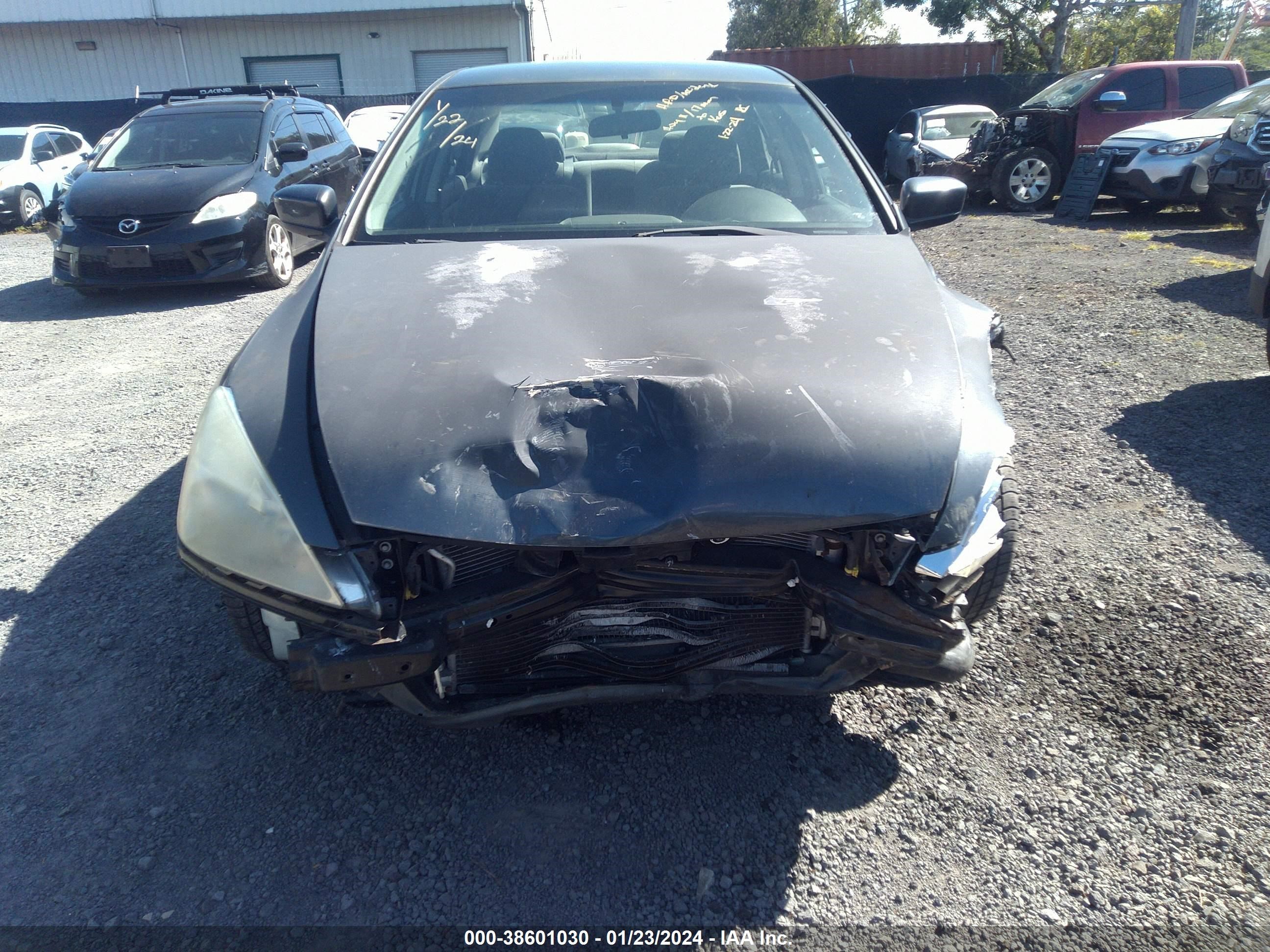 Photo 11 VIN: JHMCM56304C026696 - HONDA ACCORD 